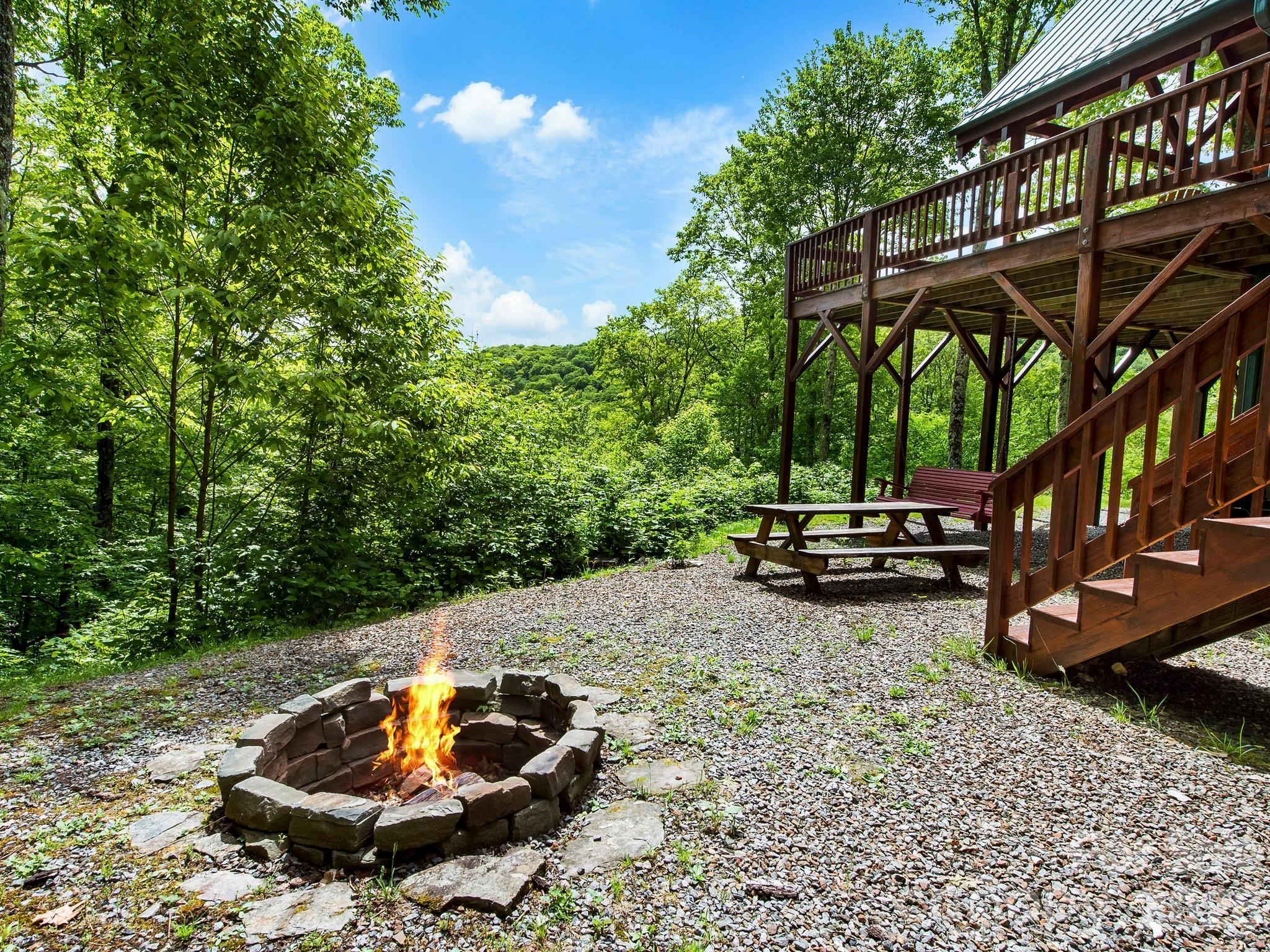 84 Sky Drive — Maggie Valley