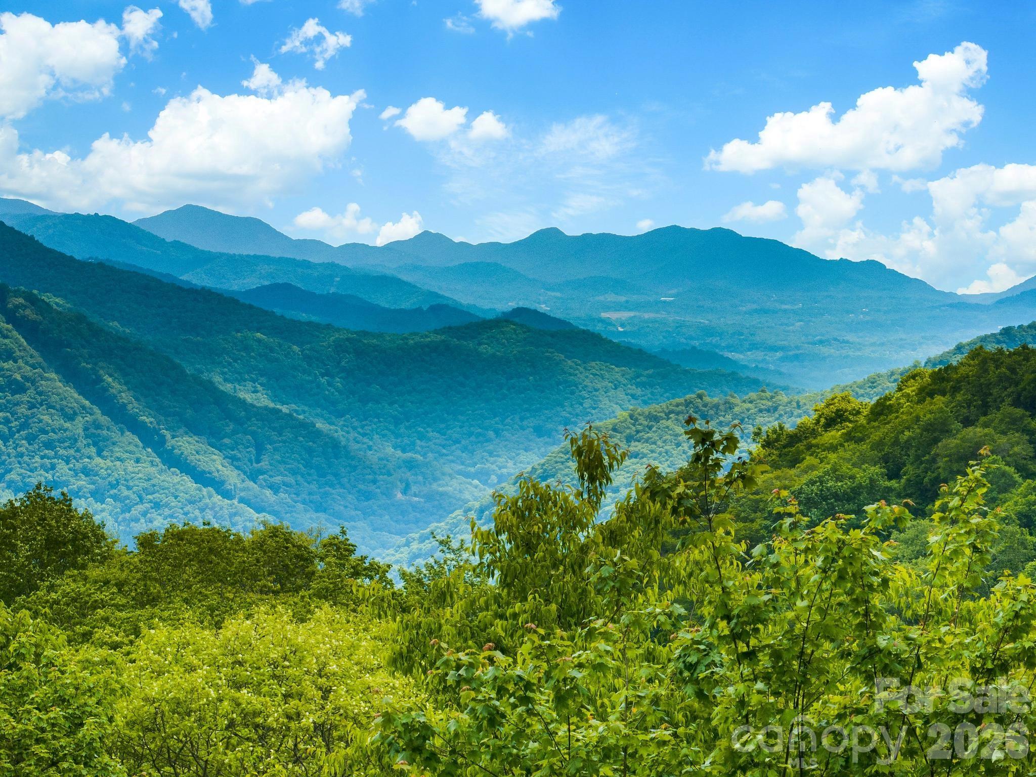 84 Sky Drive — Maggie Valley