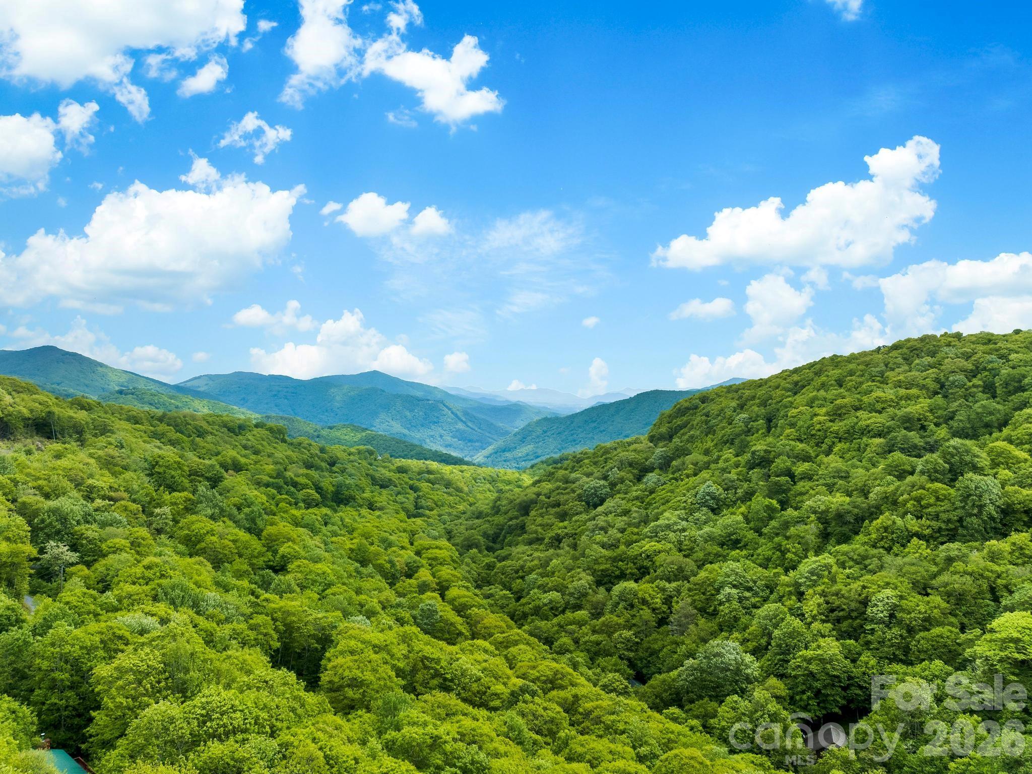 84 Sky Drive — Maggie Valley