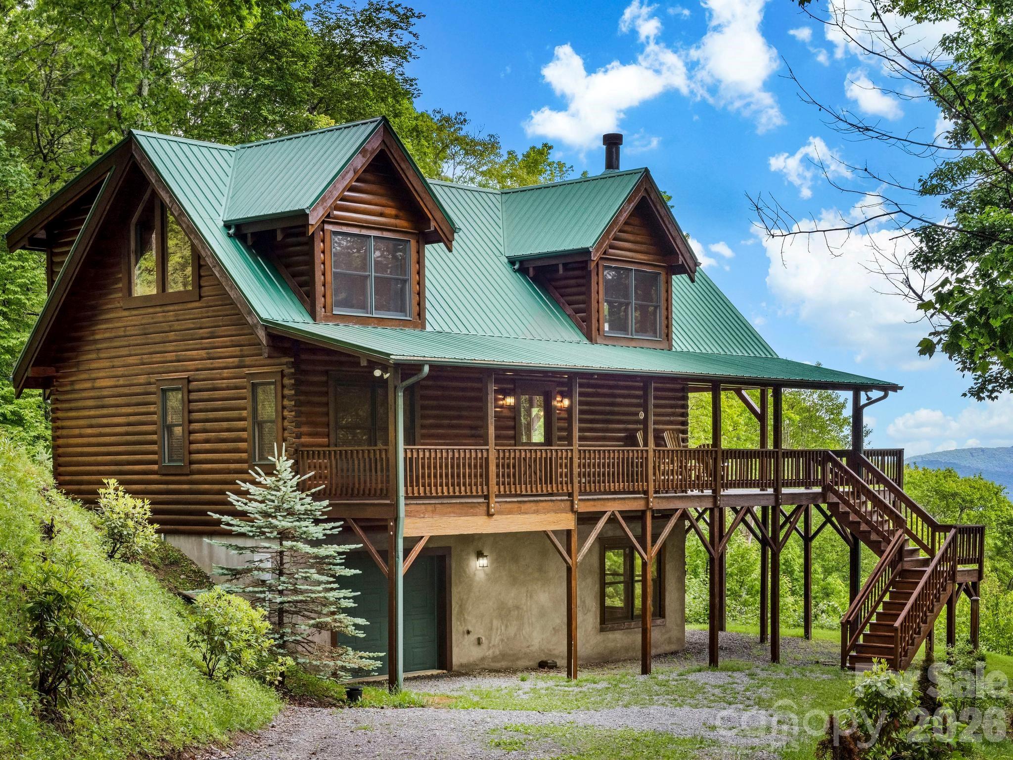 84 Sky Drive — Maggie Valley