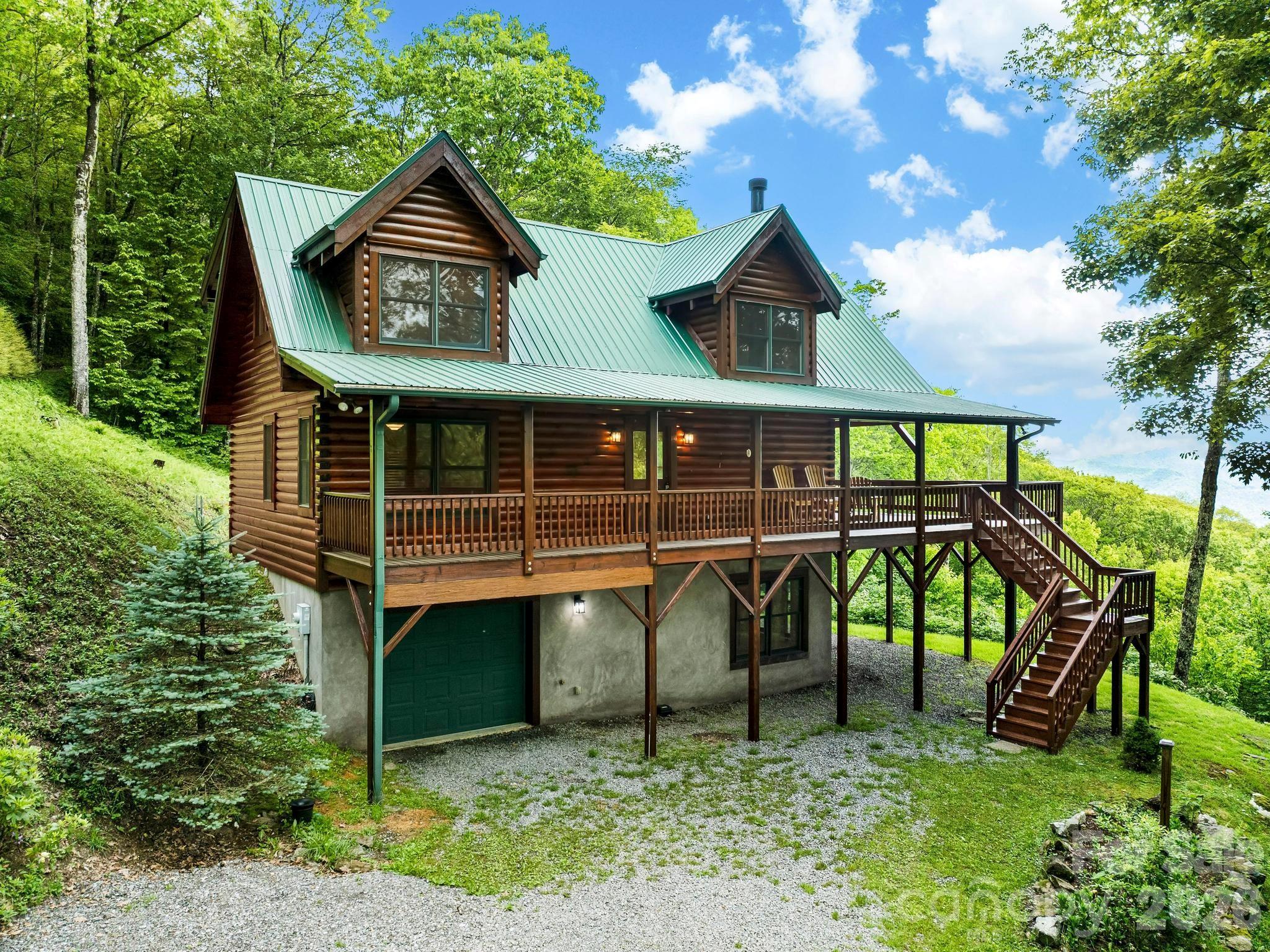 84 Sky Drive — Maggie Valley
