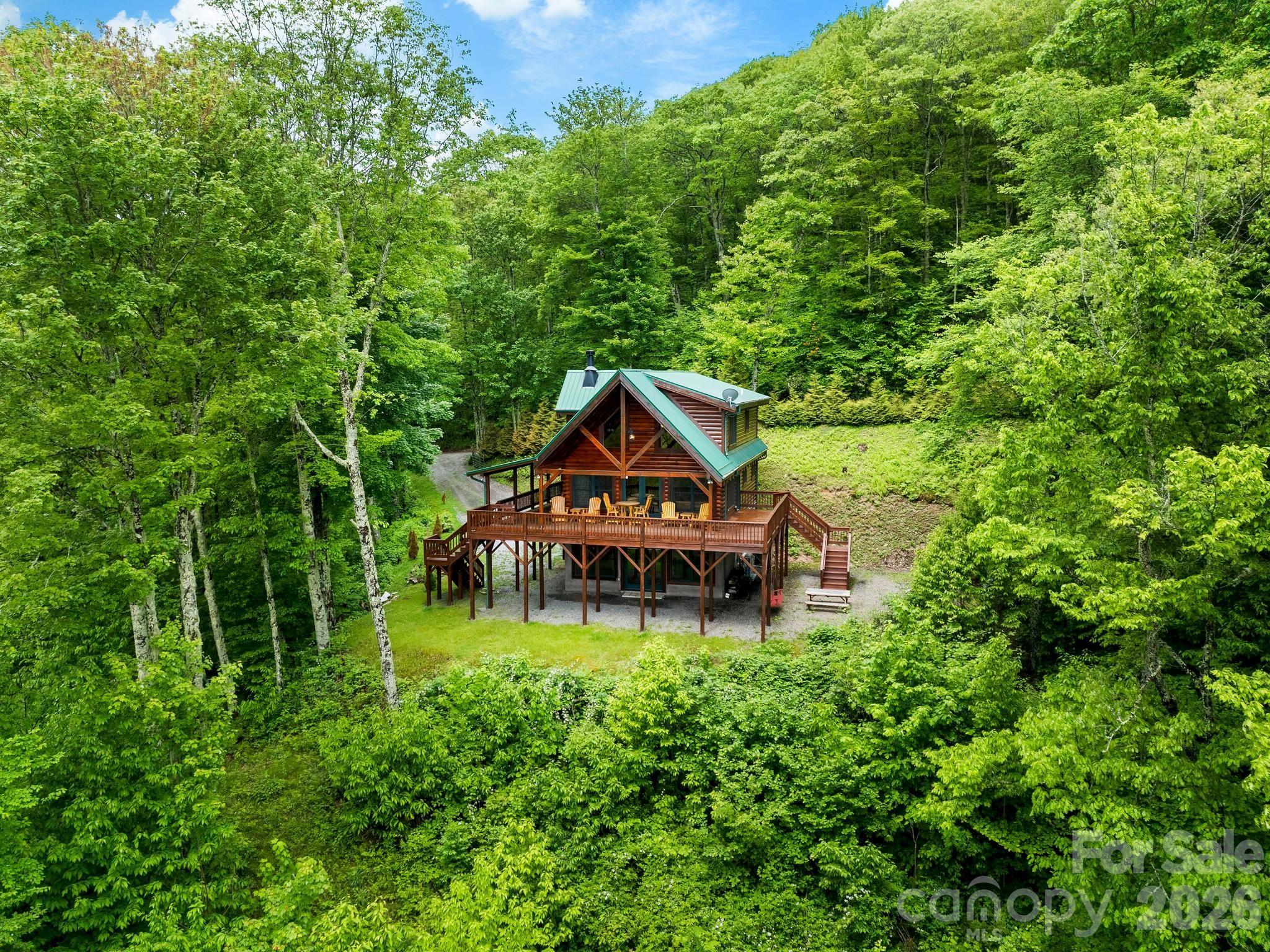 84 Sky Drive — Maggie Valley