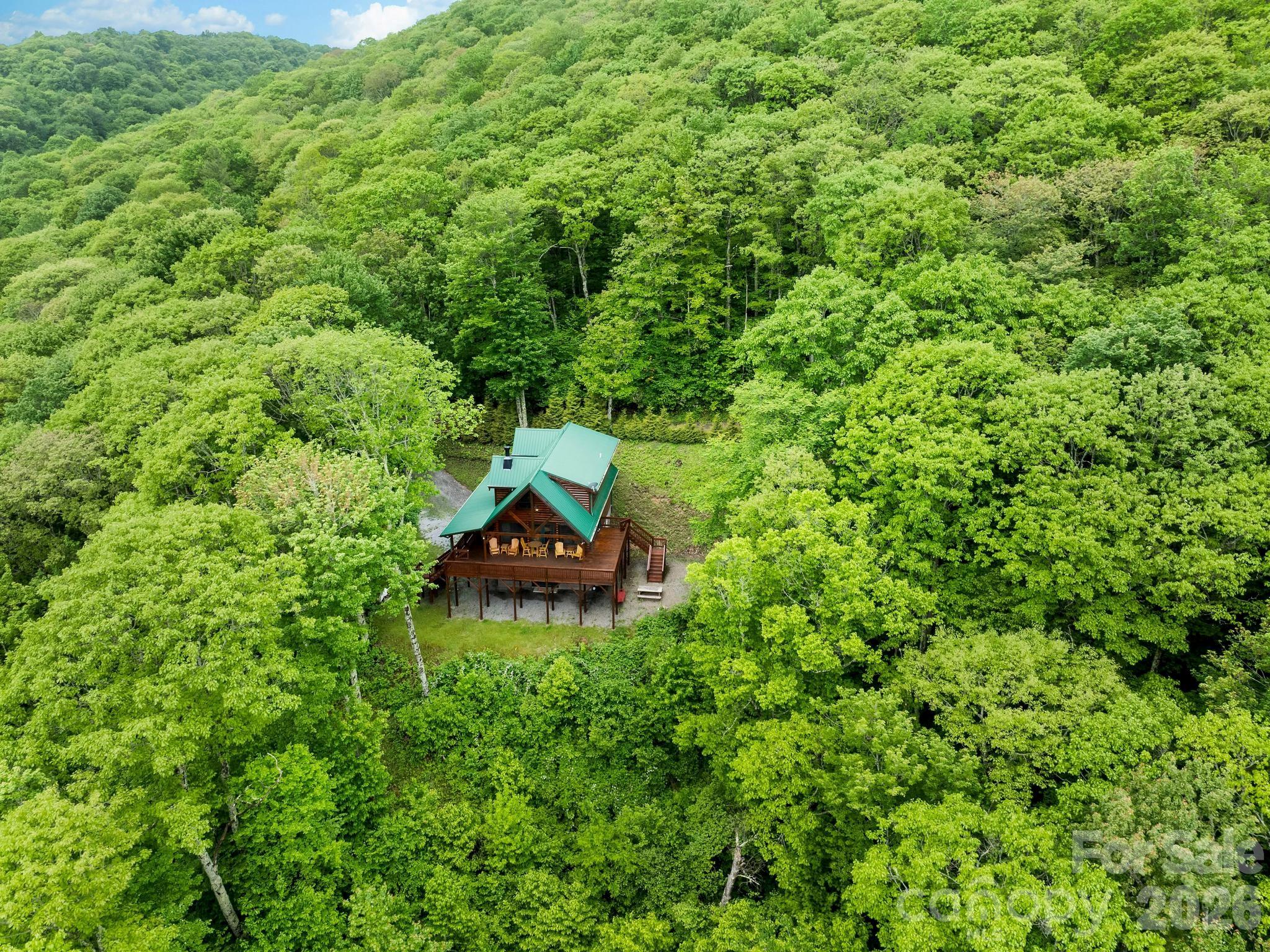84 Sky Drive — Maggie Valley
