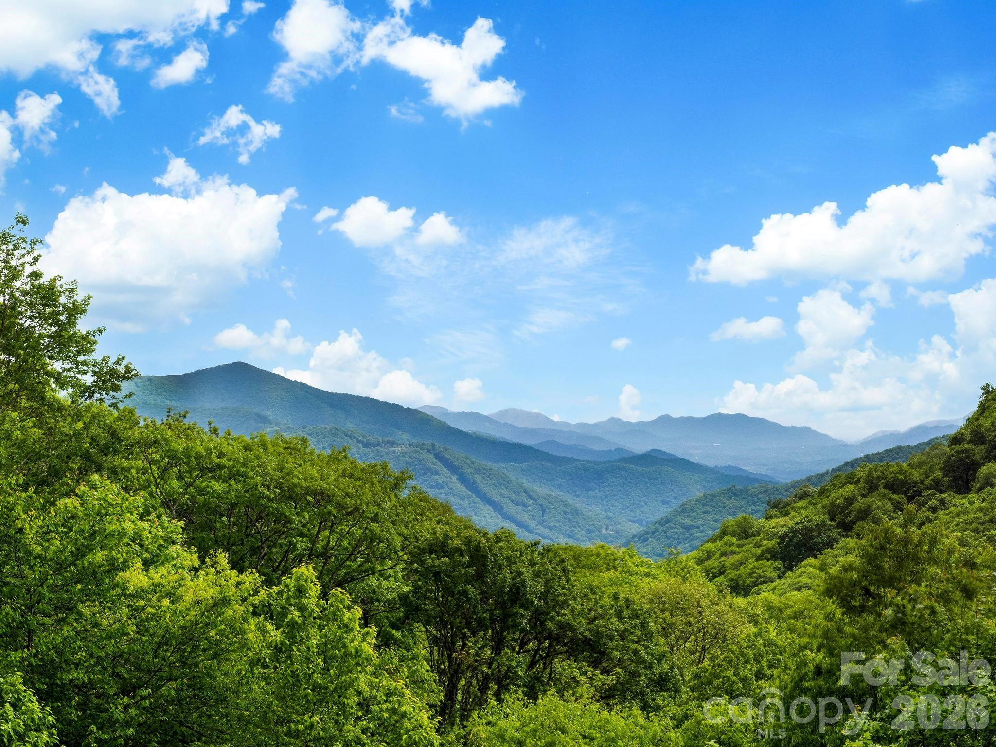 84 Sky Drive — Maggie Valley