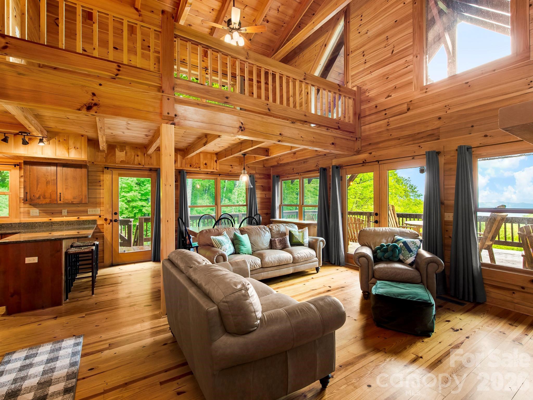 84 Sky Drive — Maggie Valley