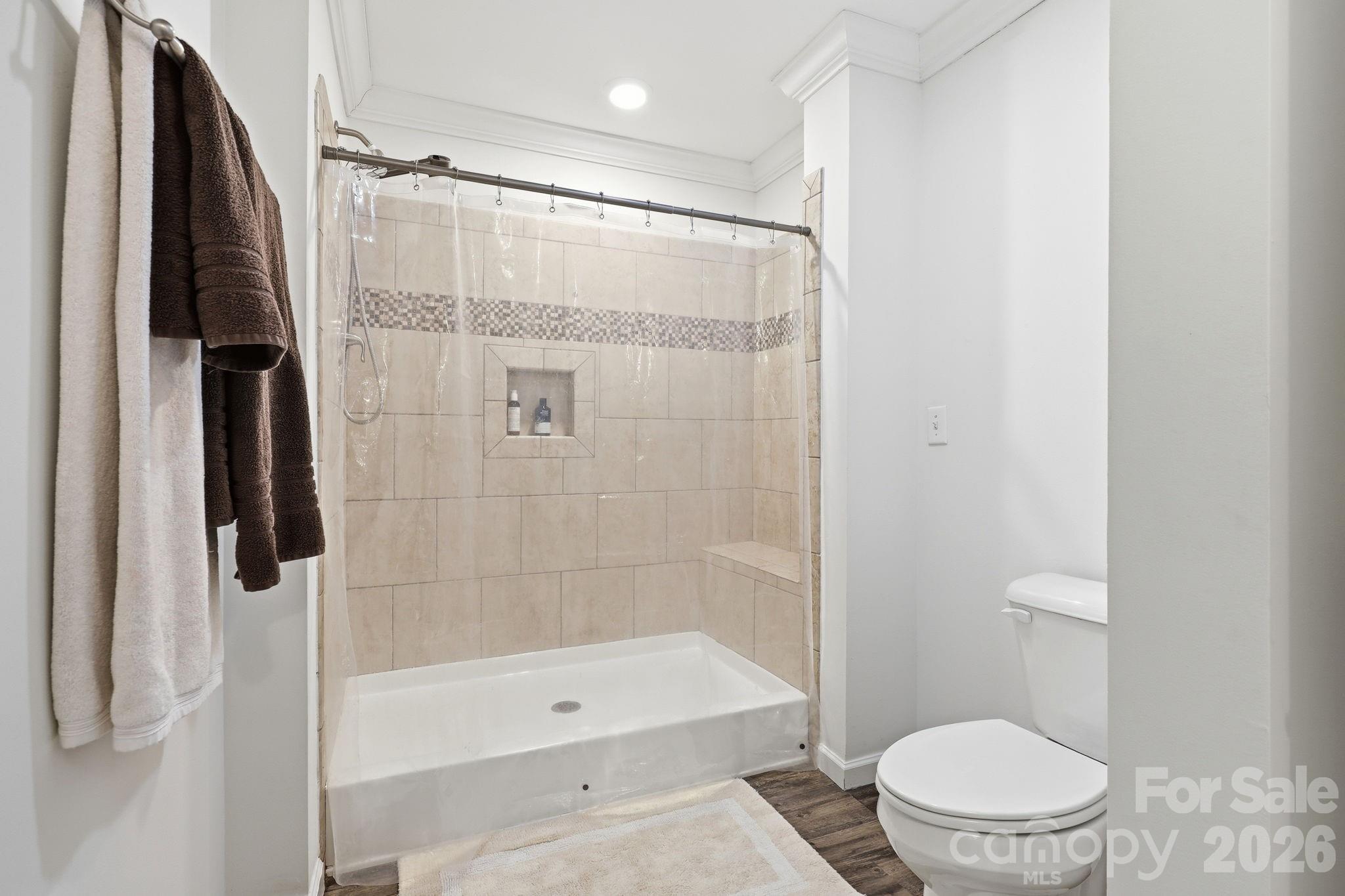 253 Brooklyn Lane — Asheville