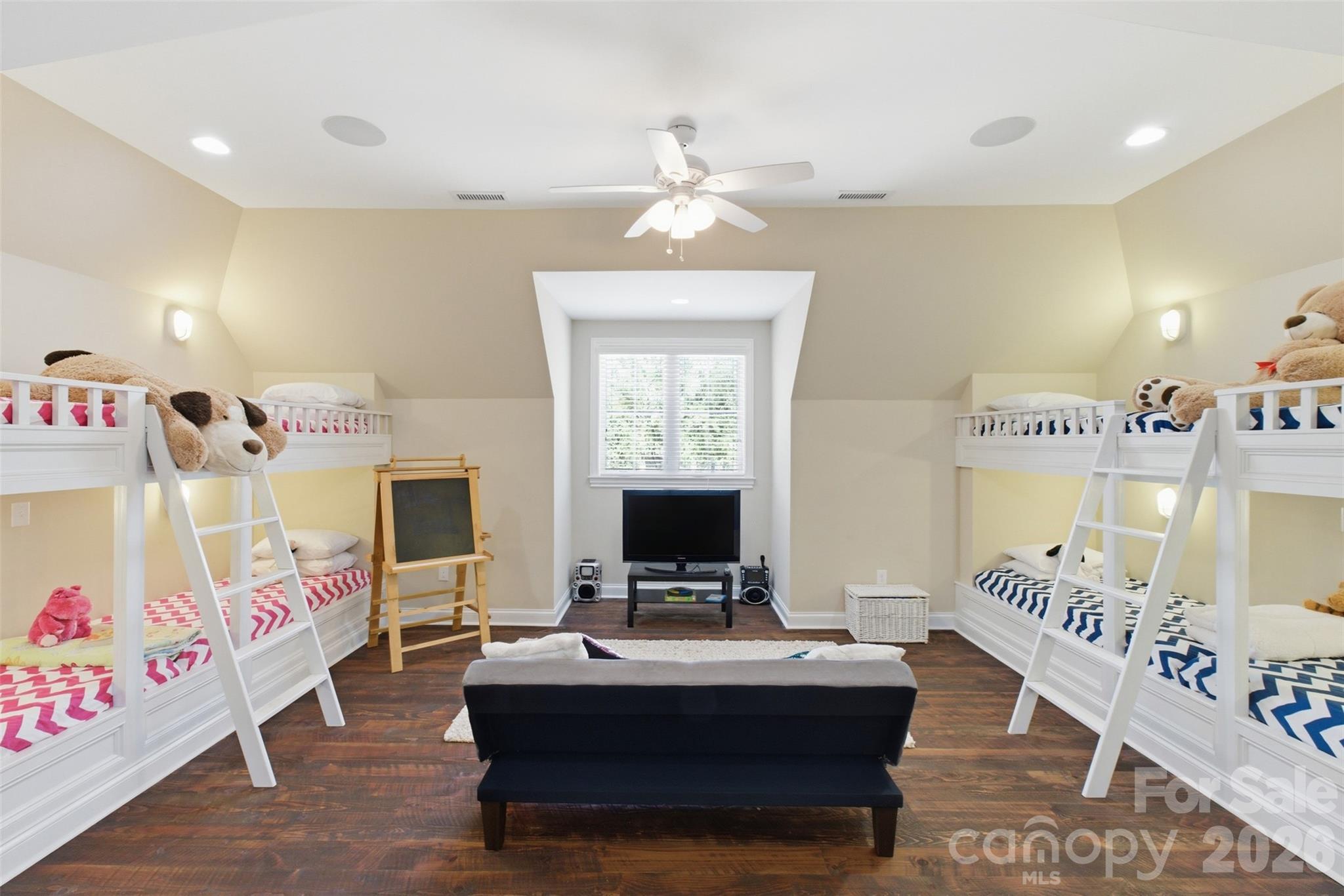 425 Bridlepath Trail — Davidson