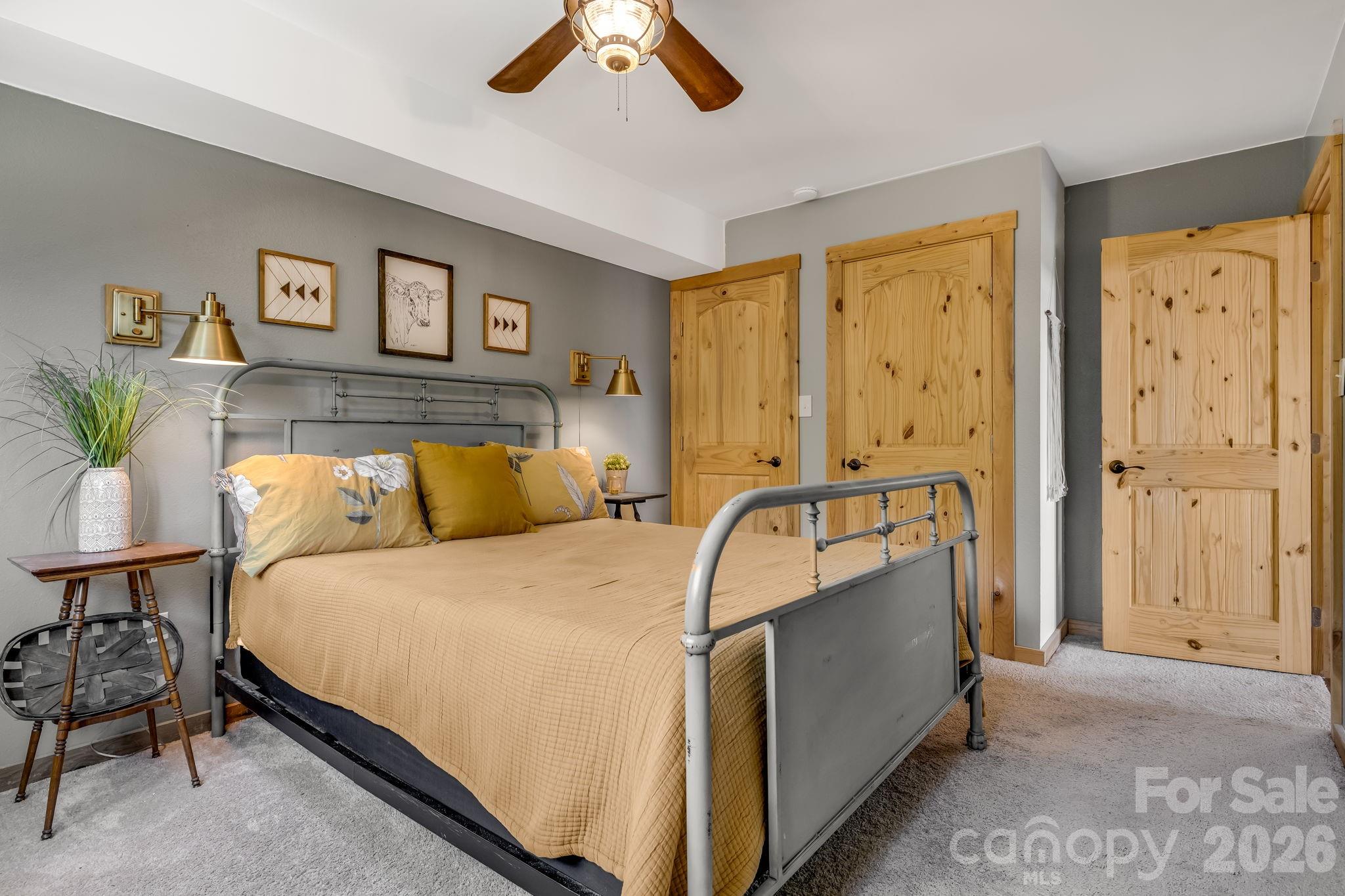 694 Boulder Road — Marshall