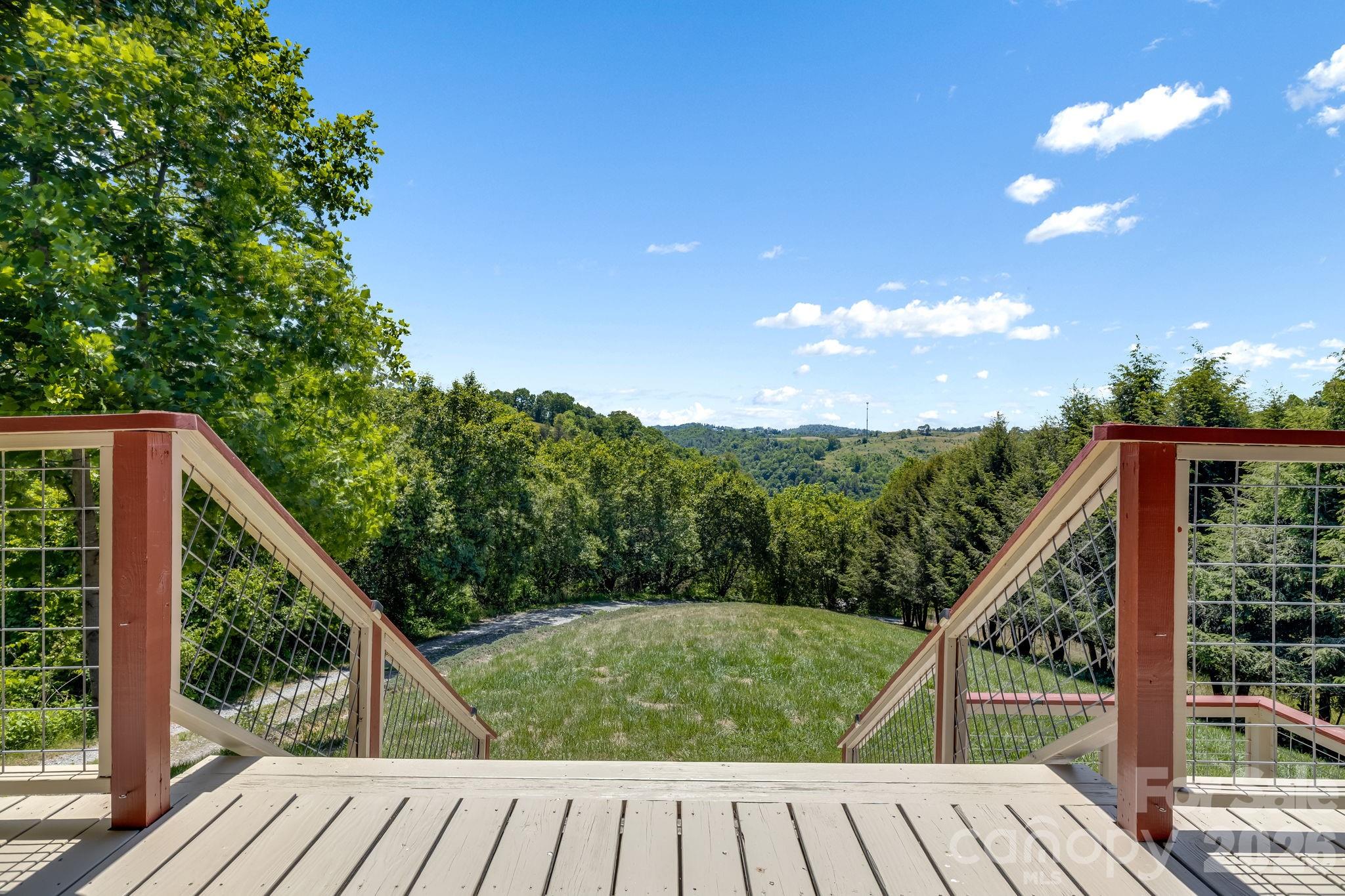 694 Boulder Road — Marshall