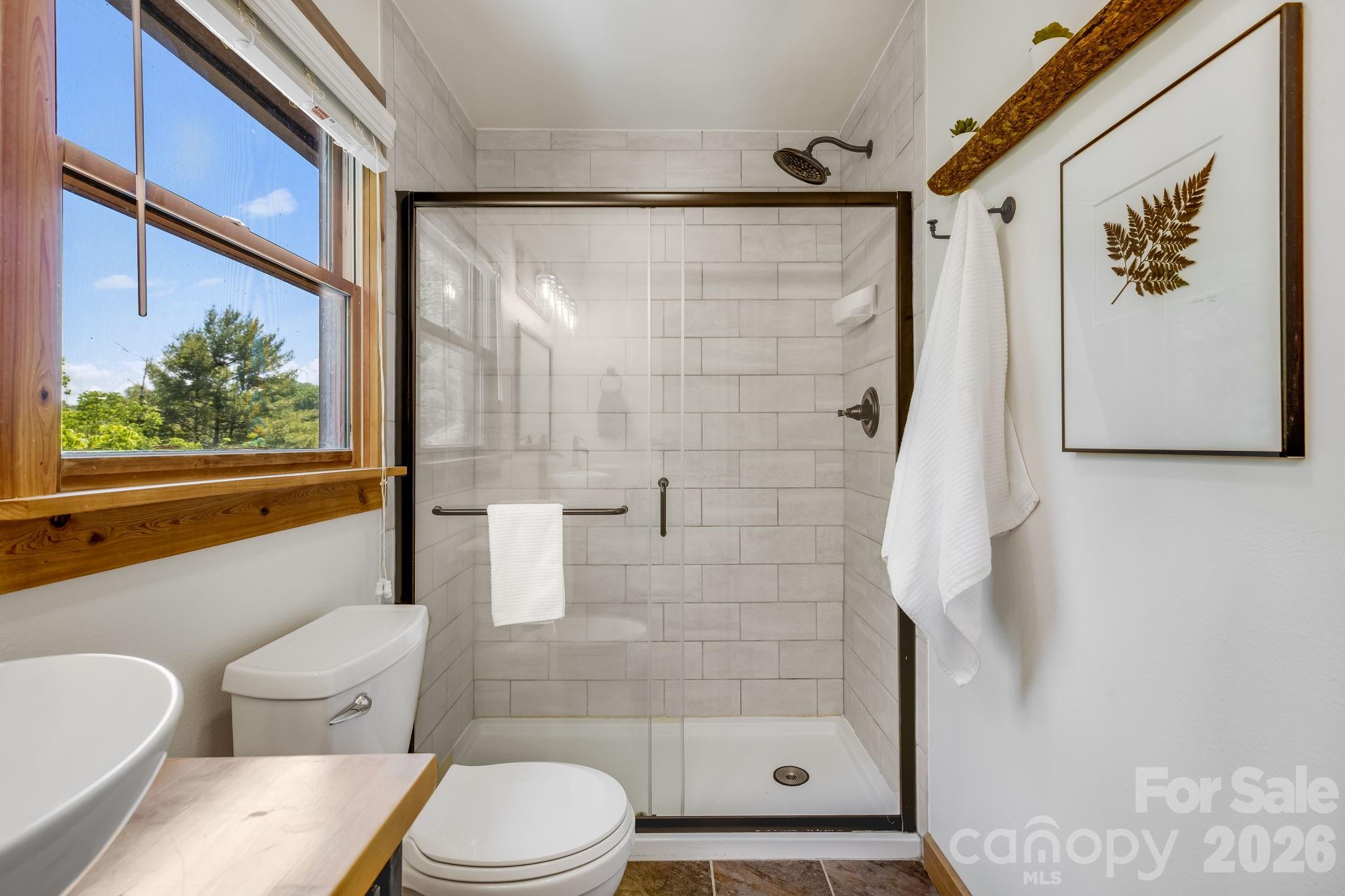 694 Boulder Road — Marshall
