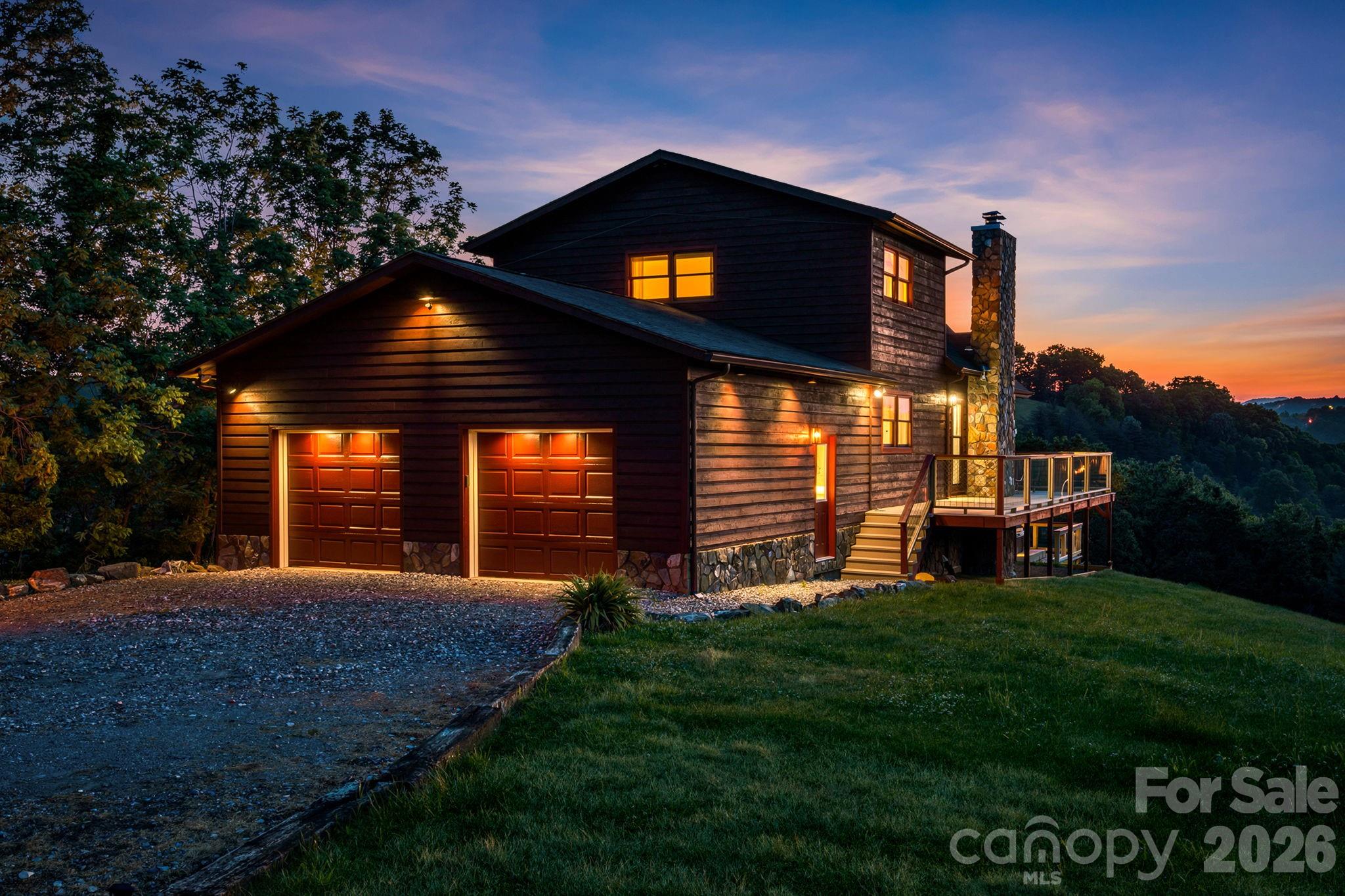 694 Boulder Road — Marshall