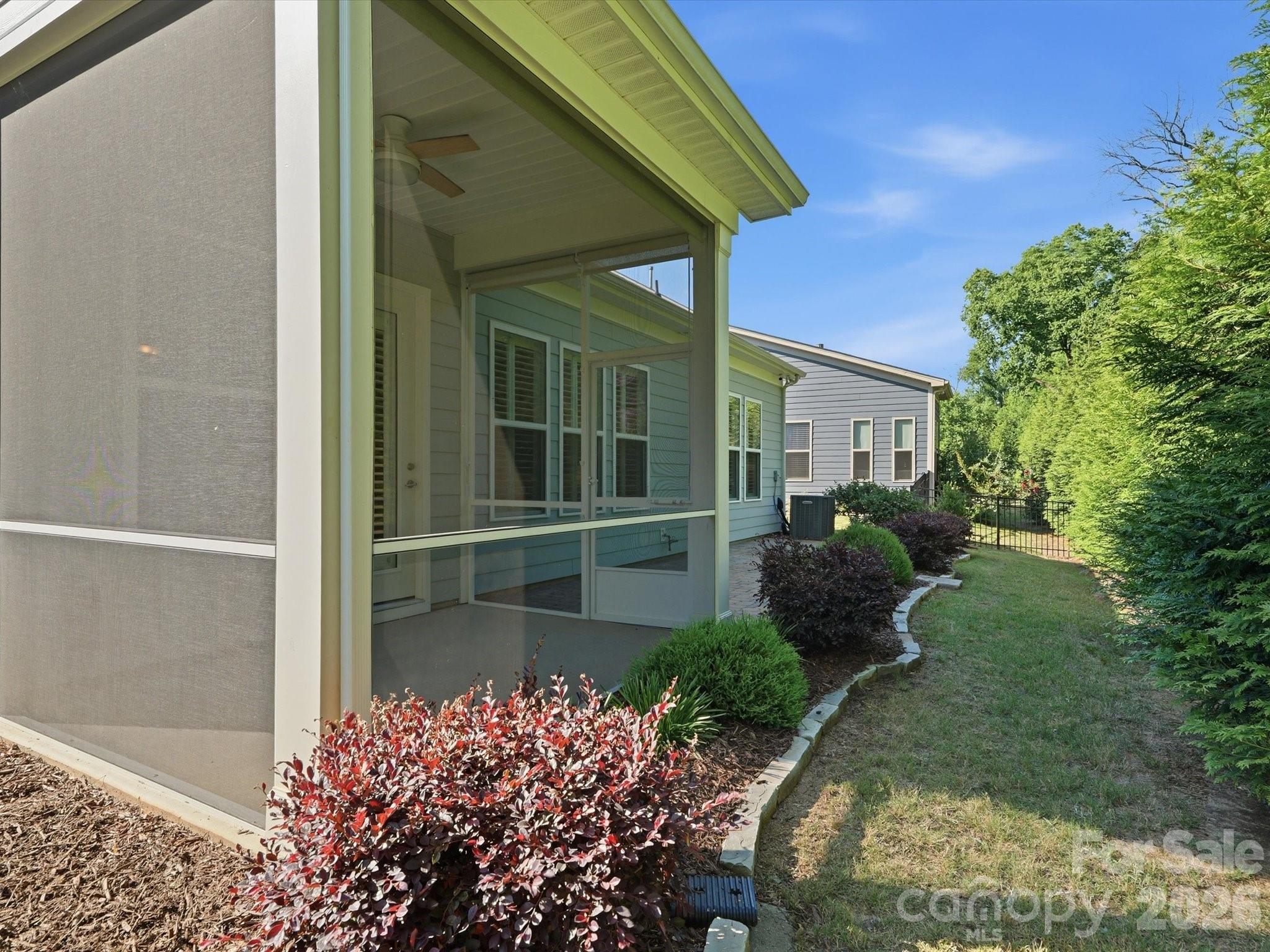 242 Pintail Drive — Monroe