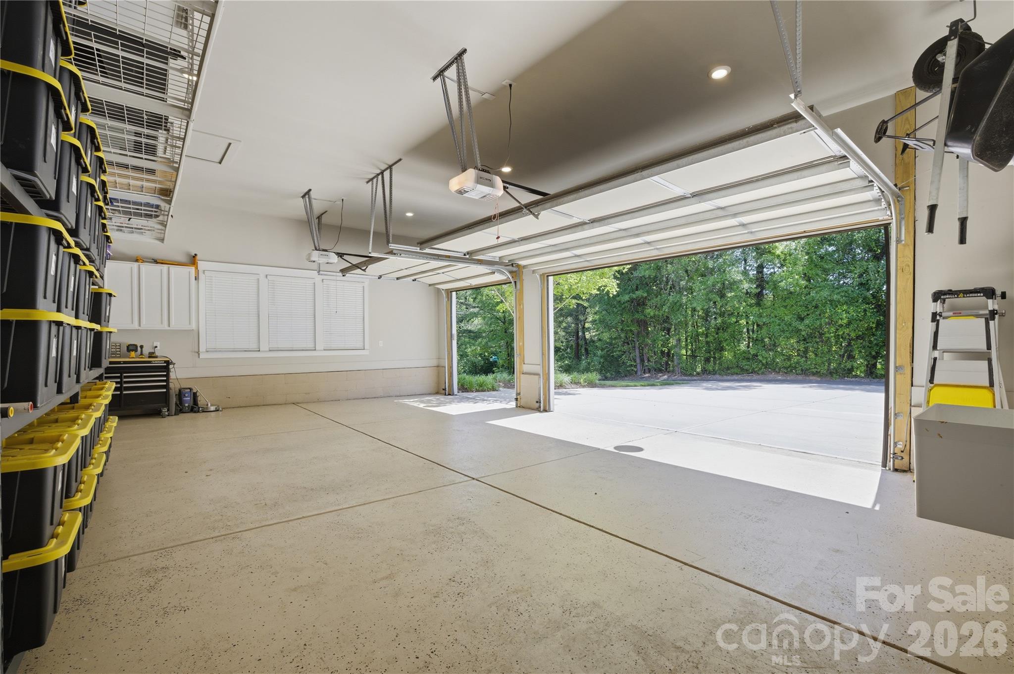 5938 Cashion Road — Huntersville
