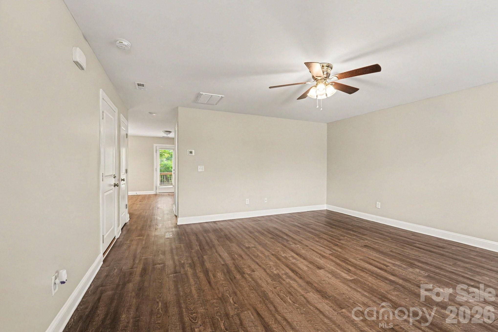 1468 Mayfair Drive — Conover