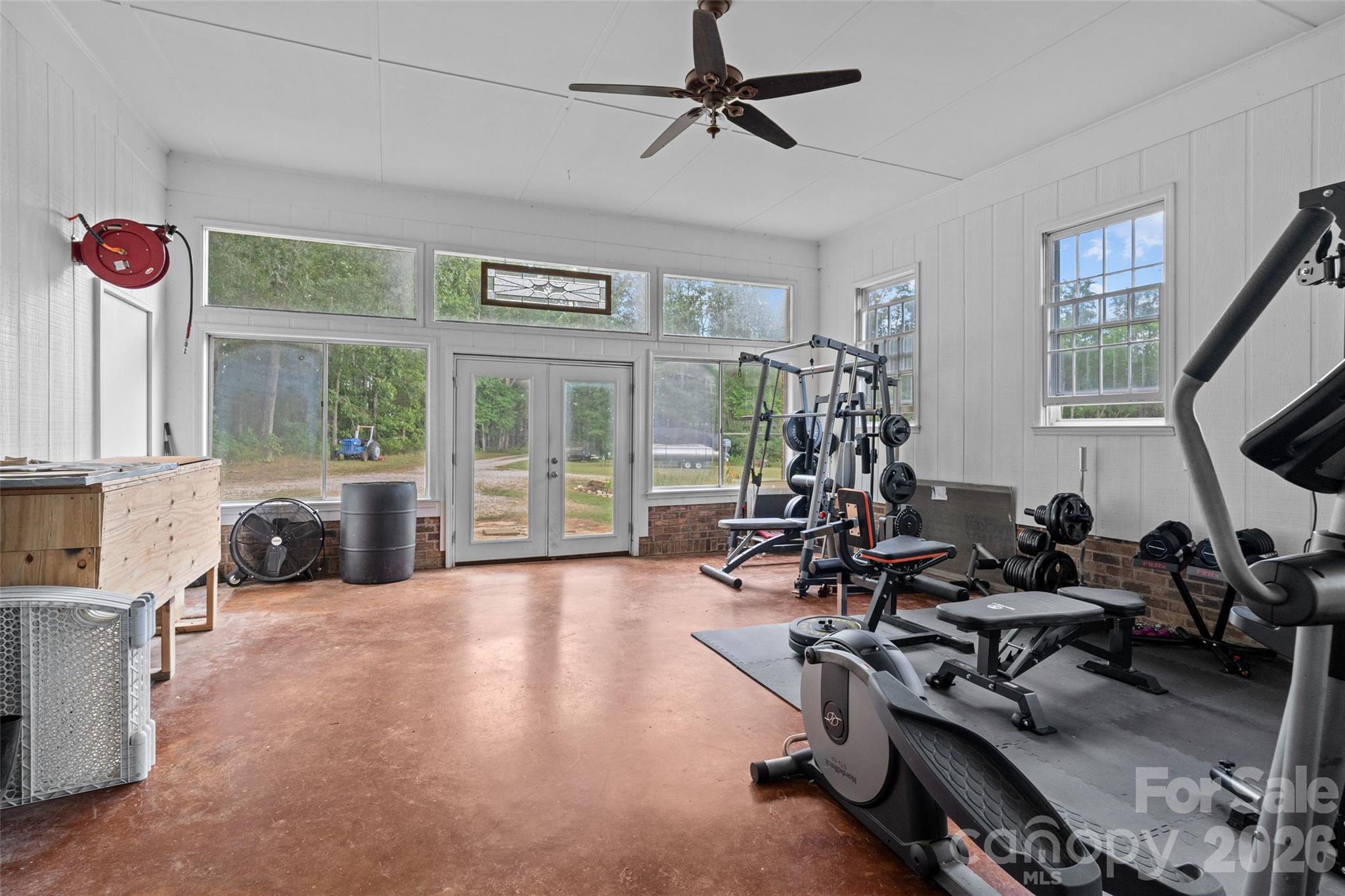2520 Wooten Road — Chester