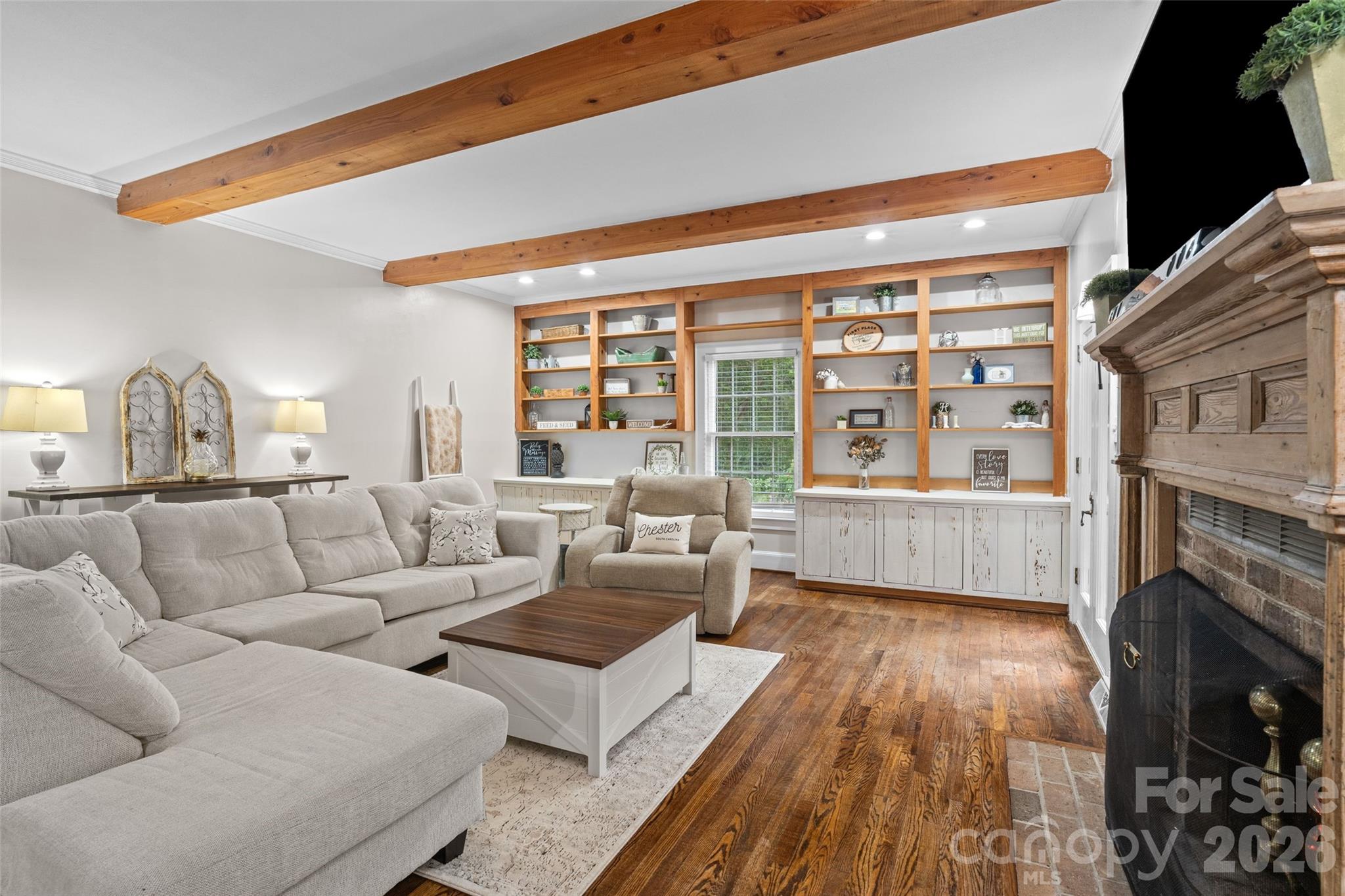 2520 Wooten Road — Chester