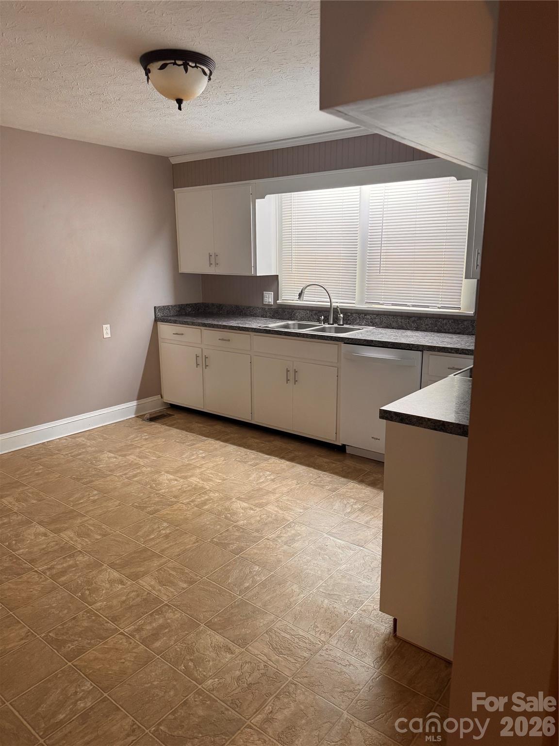 2431 Burke Memorial Park Road — Valdese