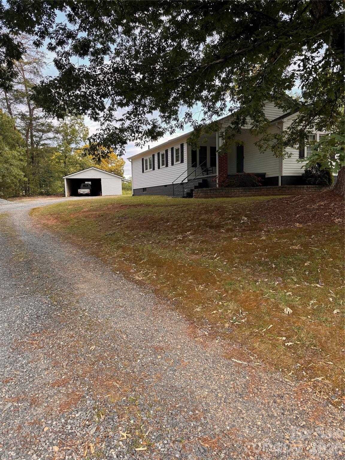2431 Burke Memorial Park Road — Valdese