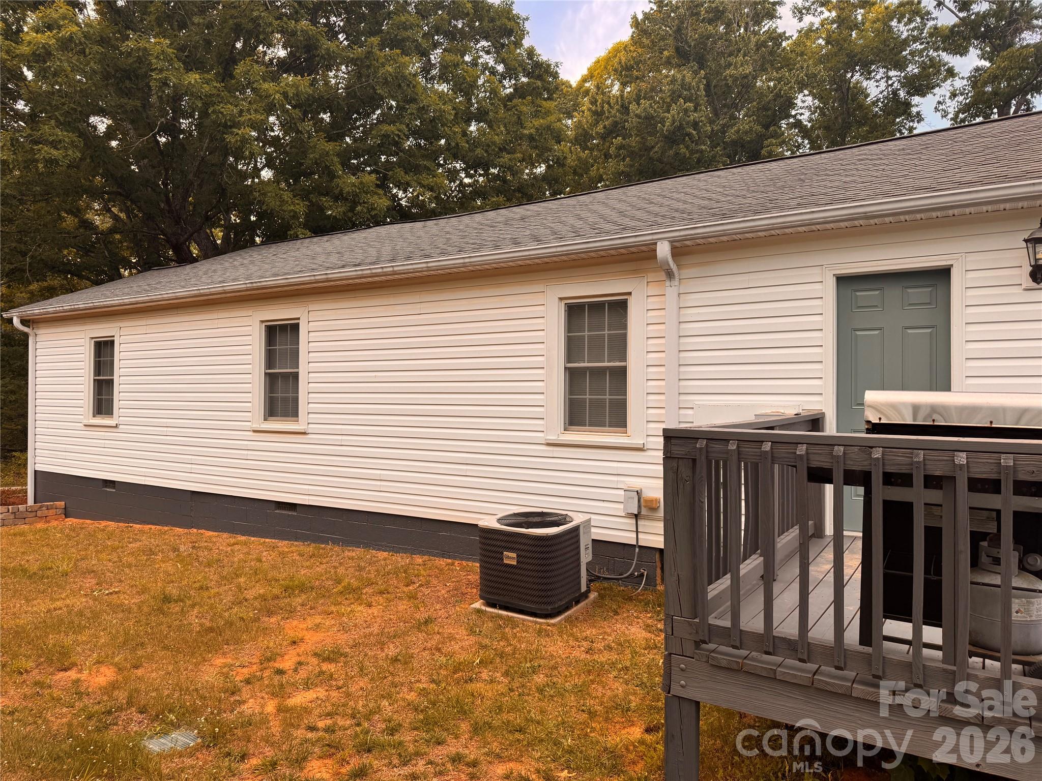 2431 Burke Memorial Park Road — Valdese