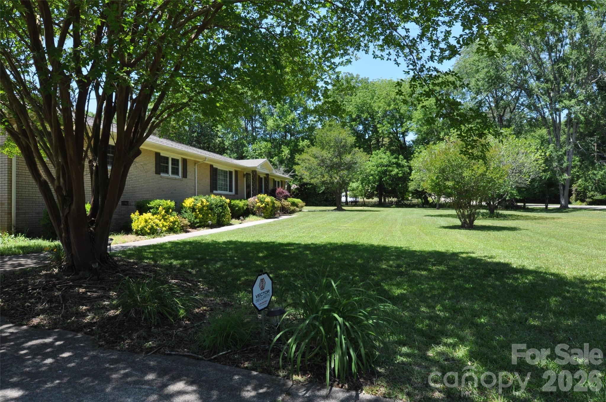 808 Briarcliff Circle #63&64 — Chester