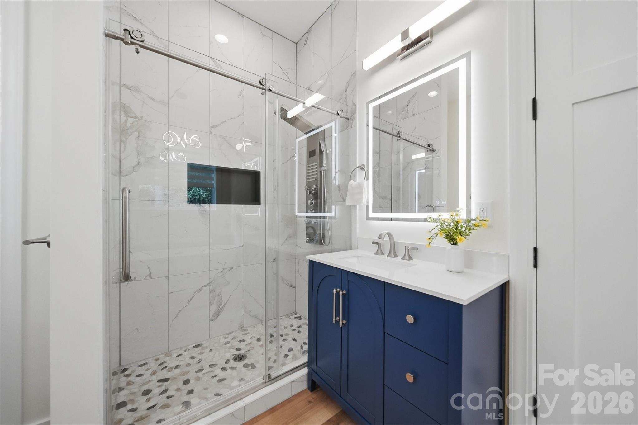 3802 Lyle Creek Avenue NE — Conover