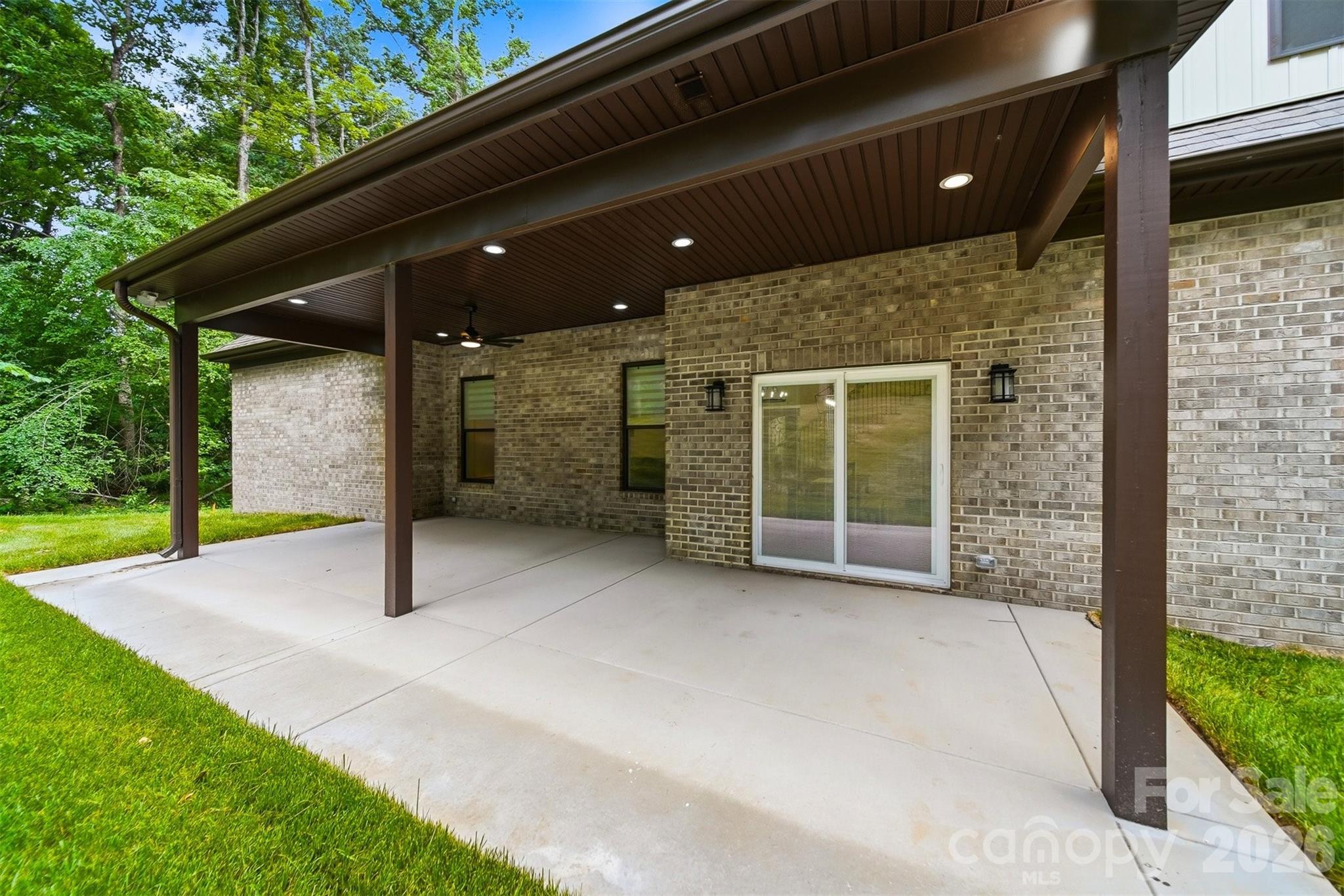 3802 Lyle Creek Avenue NE — Conover