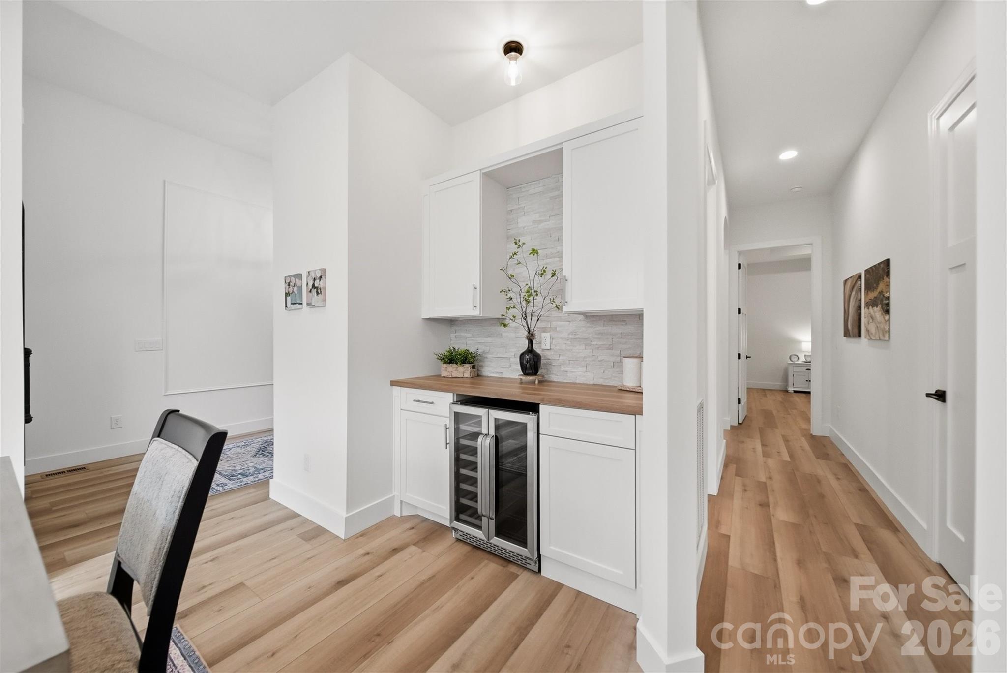 3802 Lyle Creek Avenue NE — Conover