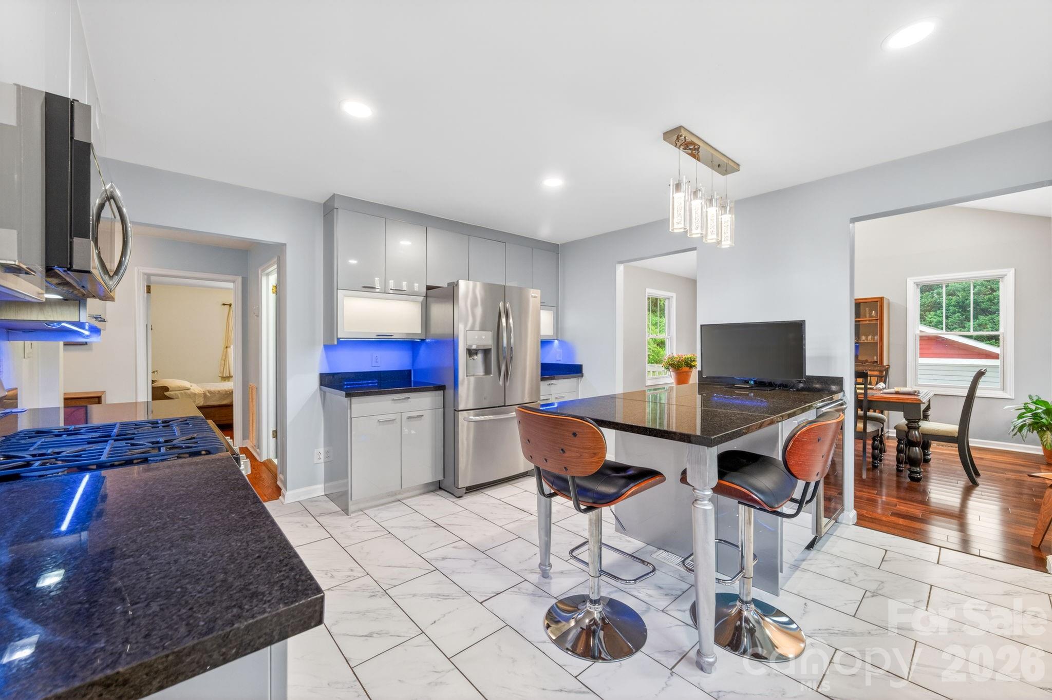 213 Nixon Road — Belmont