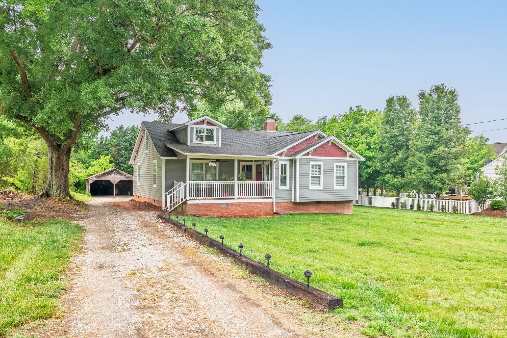 213 Nixon Road — Belmont