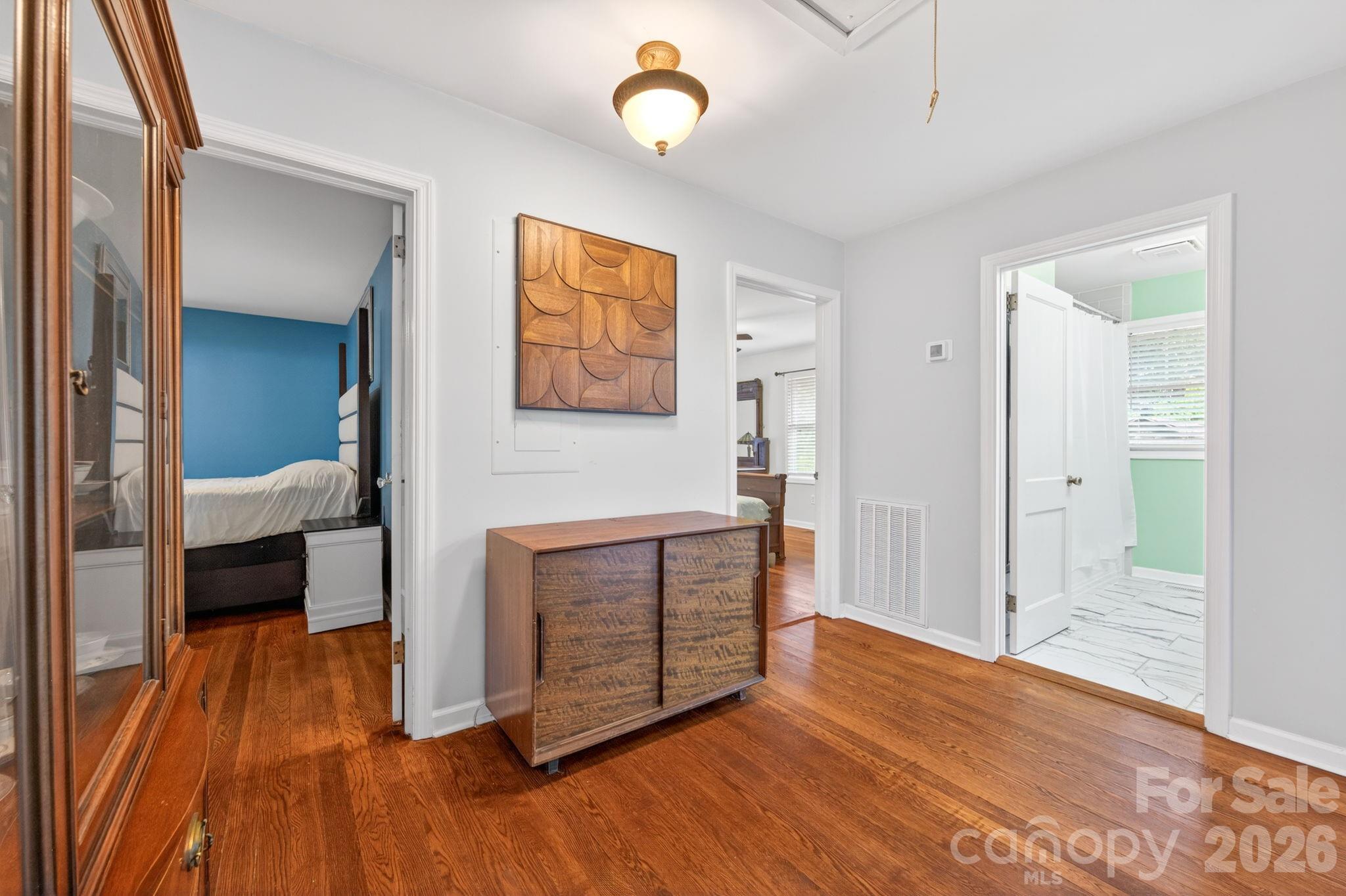 213 Nixon Road — Belmont
