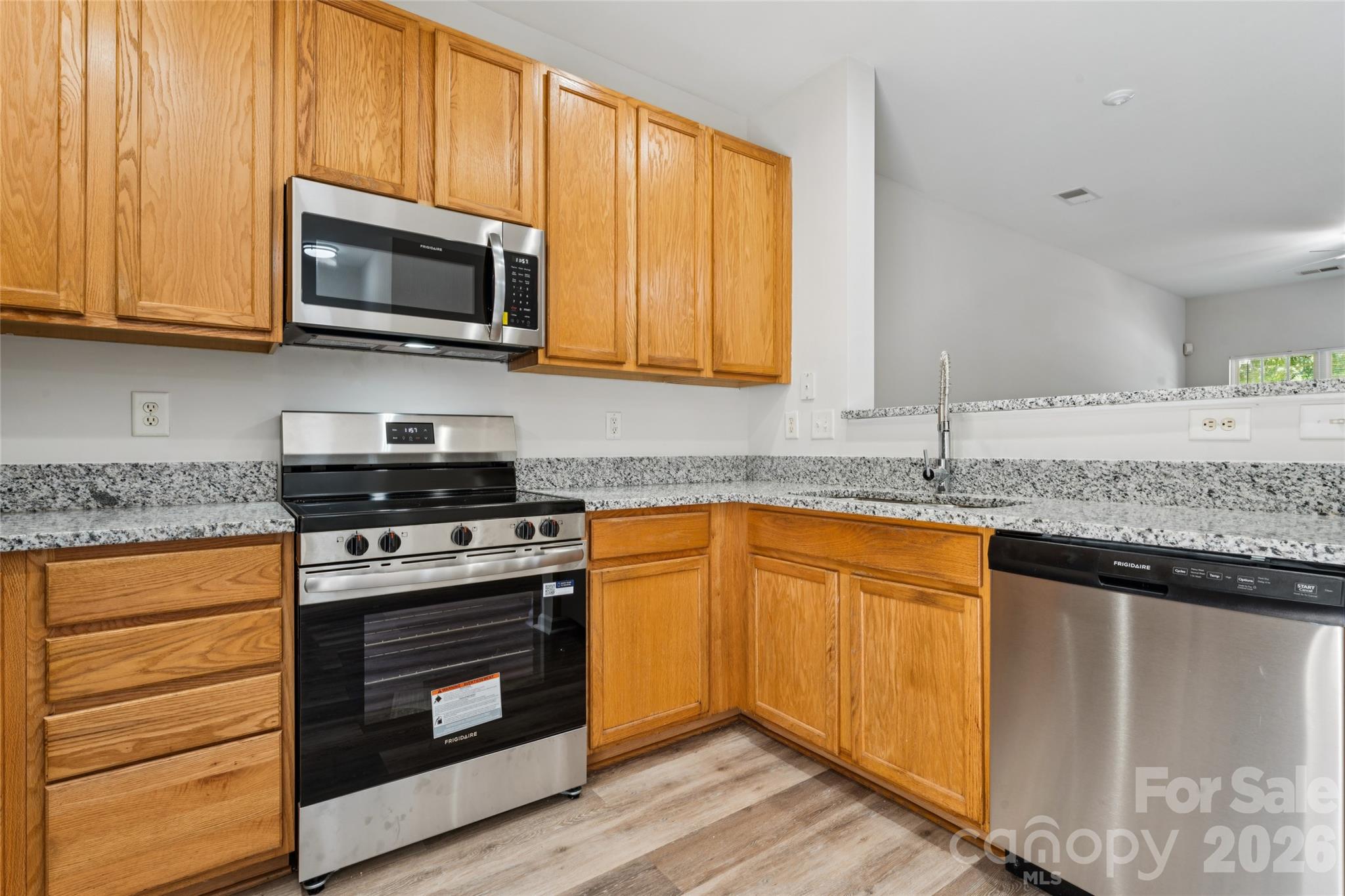 15409 Tully House Court — Charlotte