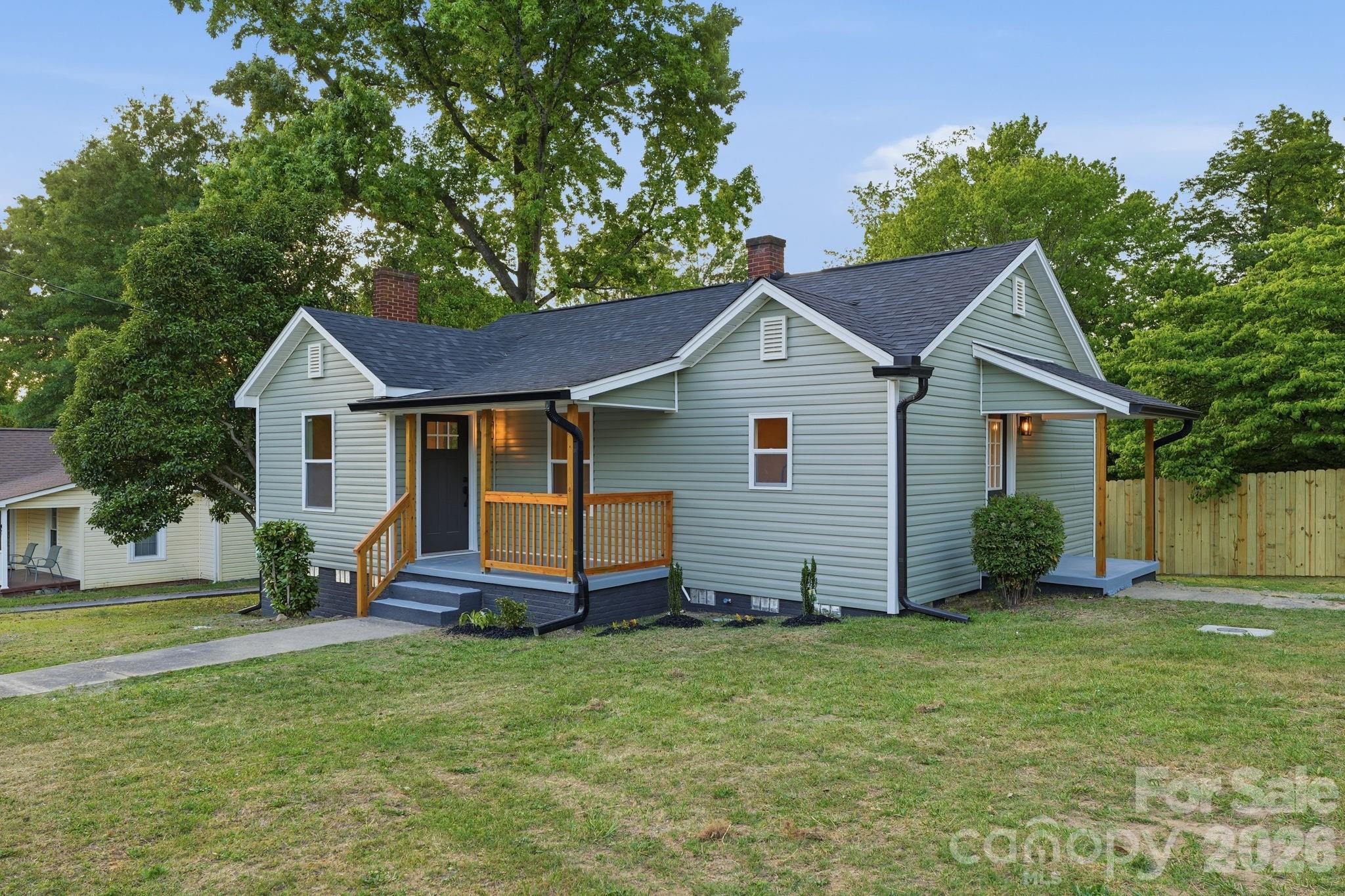 200 W 17th Street — Kannapolis