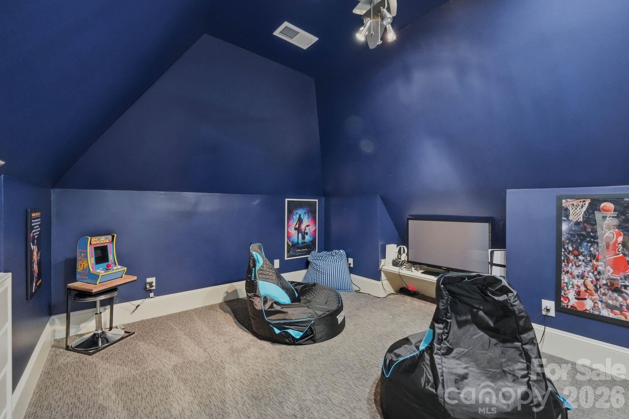 7416 Lee Rea Road — Charlotte