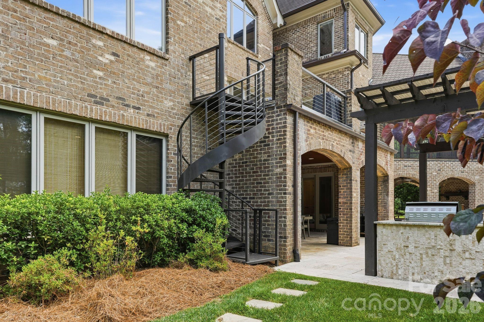 7416 Lee Rea Road — Charlotte