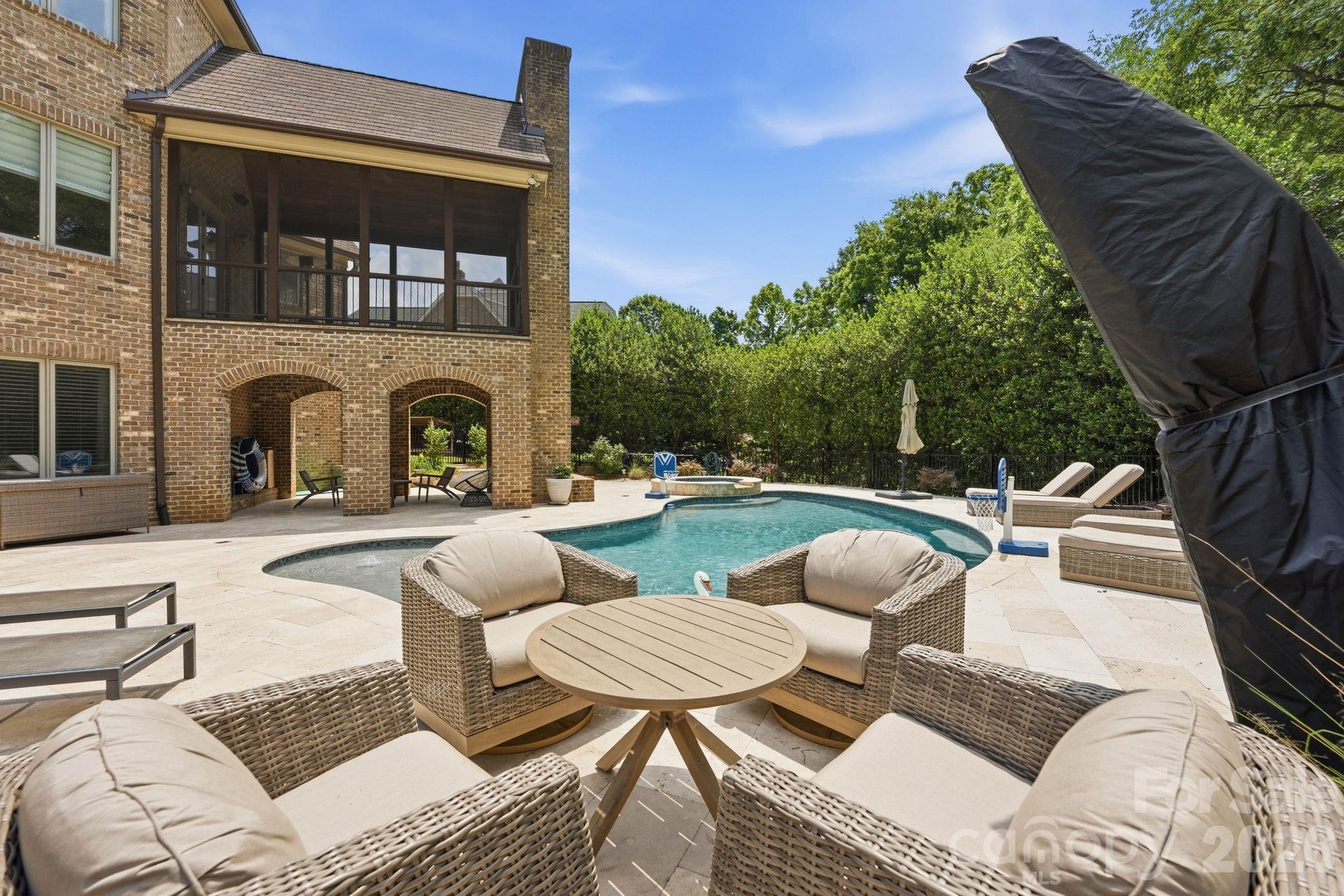 7416 Lee Rea Road — Charlotte