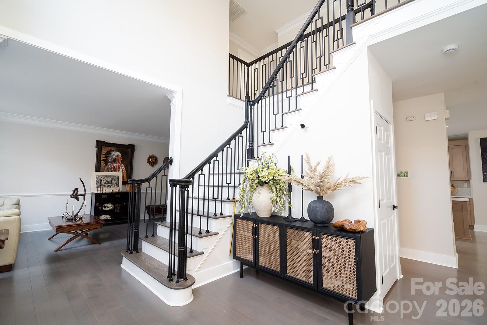 1617 Home Place — Matthews