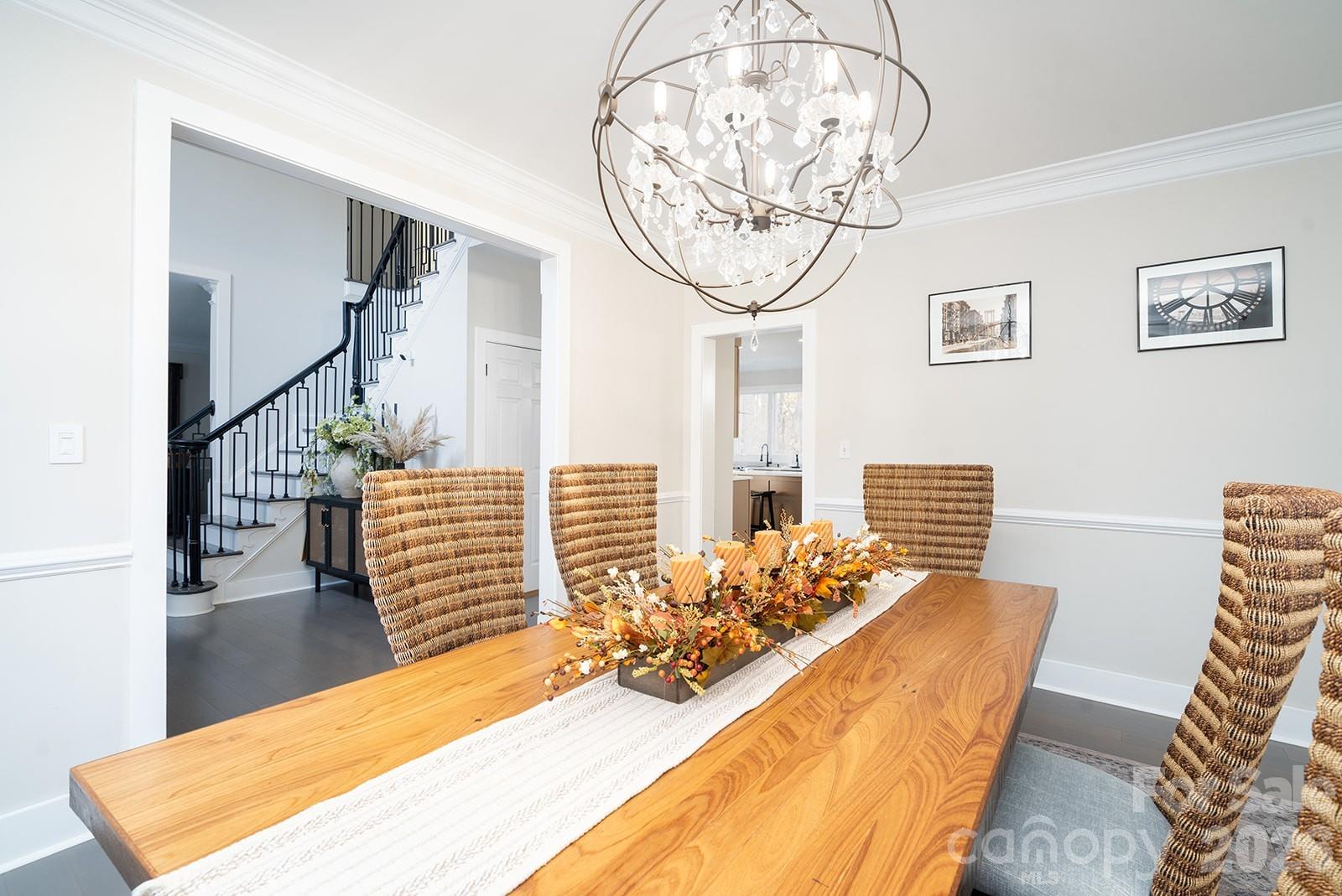 1617 Home Place — Matthews