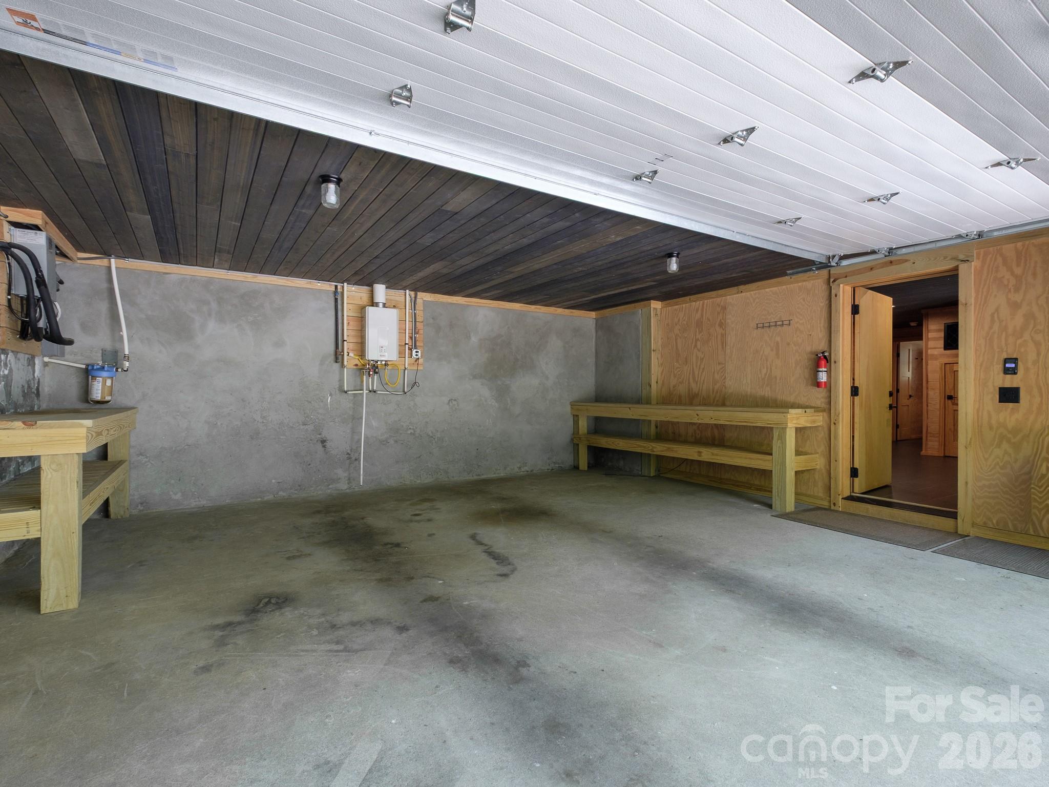 212 SE Shore Drive — Lake Toxaway