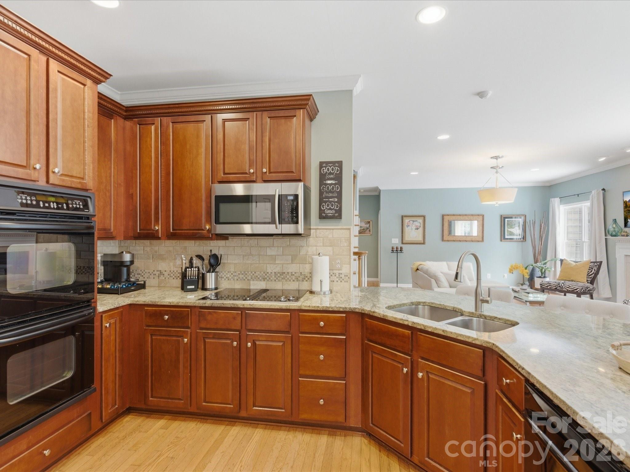 8603 Tintinhull Lane — Waxhaw