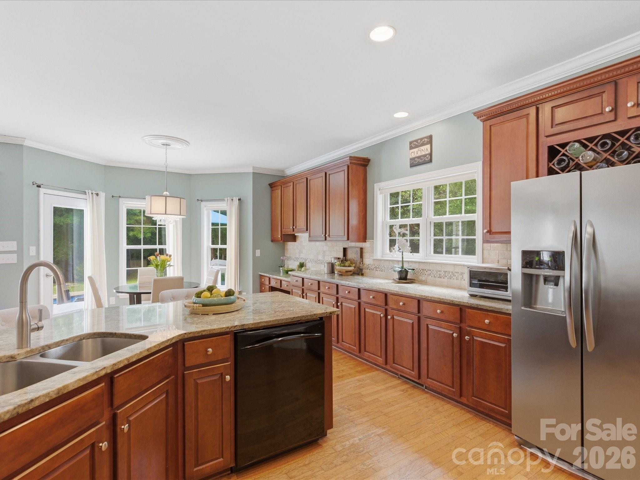 8603 Tintinhull Lane — Waxhaw