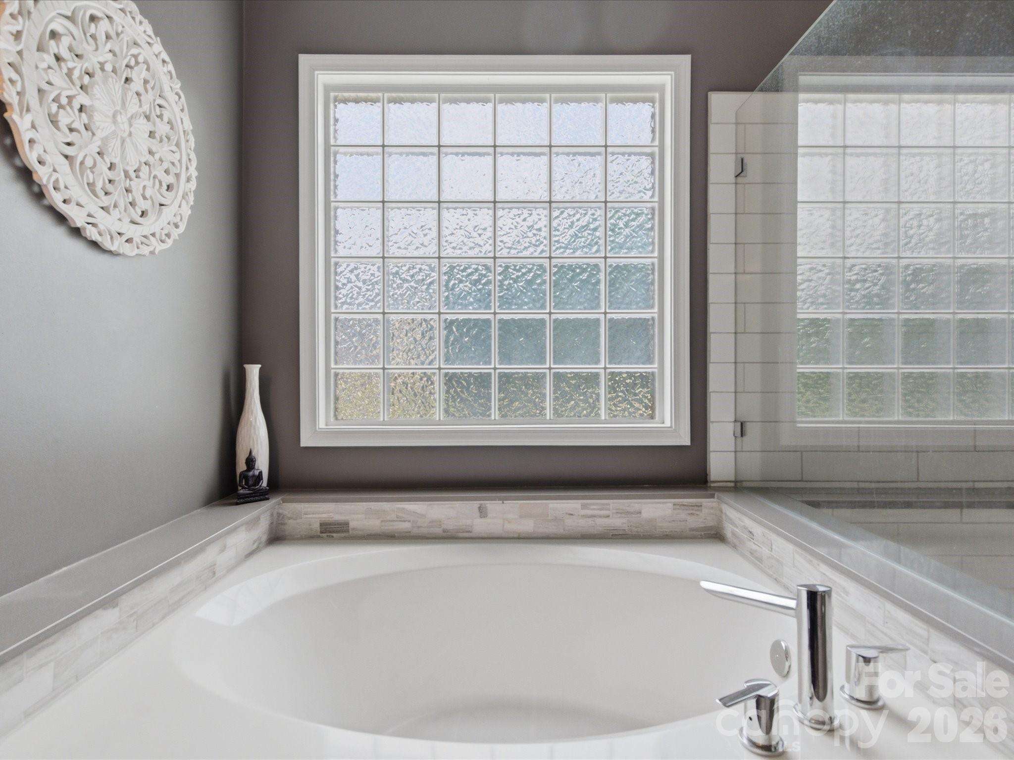8603 Tintinhull Lane — Waxhaw