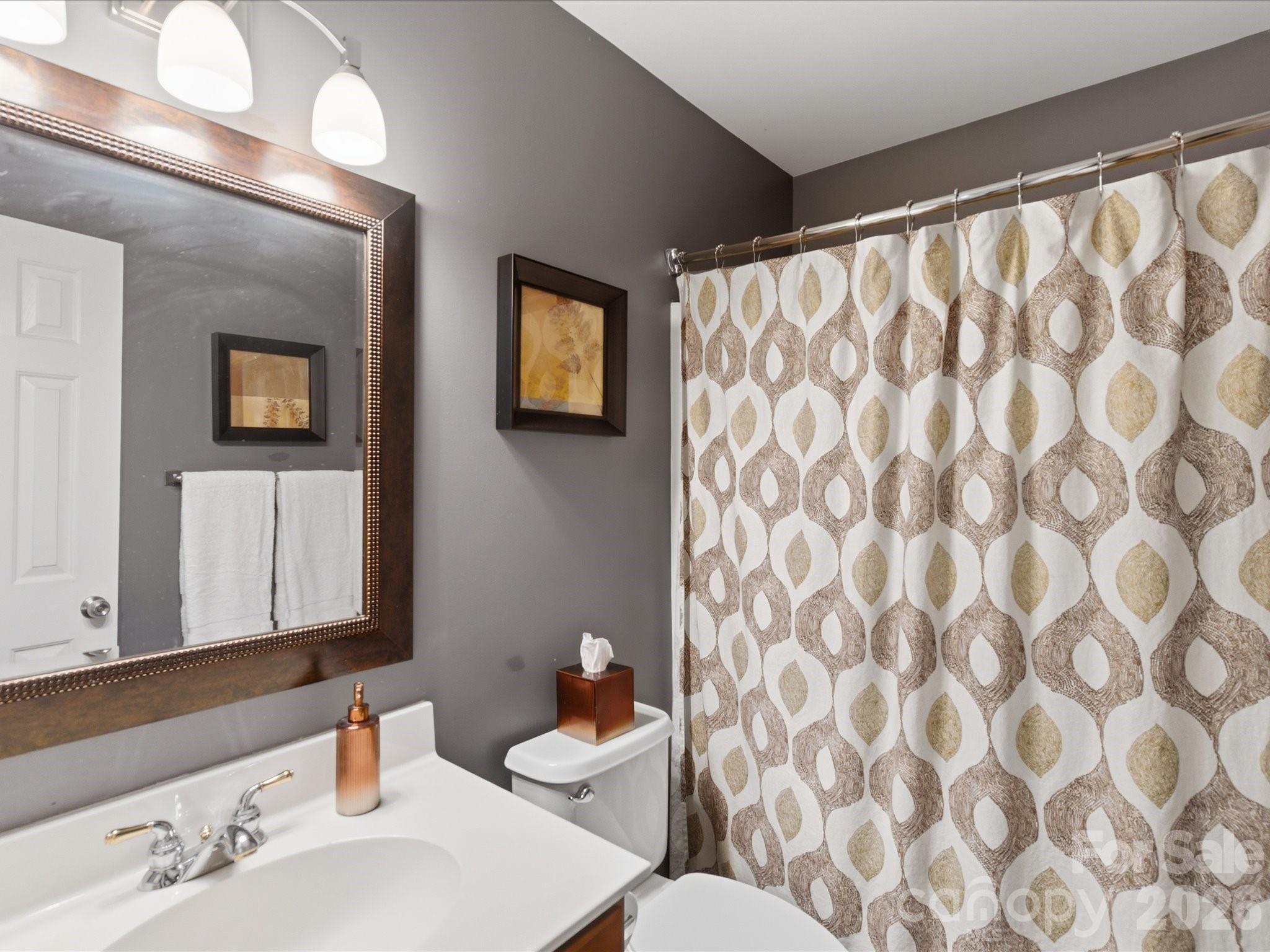 8603 Tintinhull Lane — Waxhaw