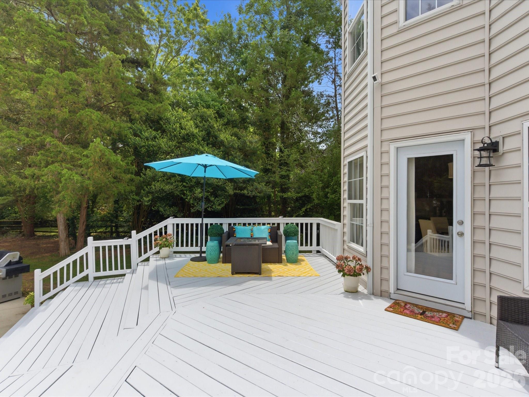 8603 Tintinhull Lane — Waxhaw