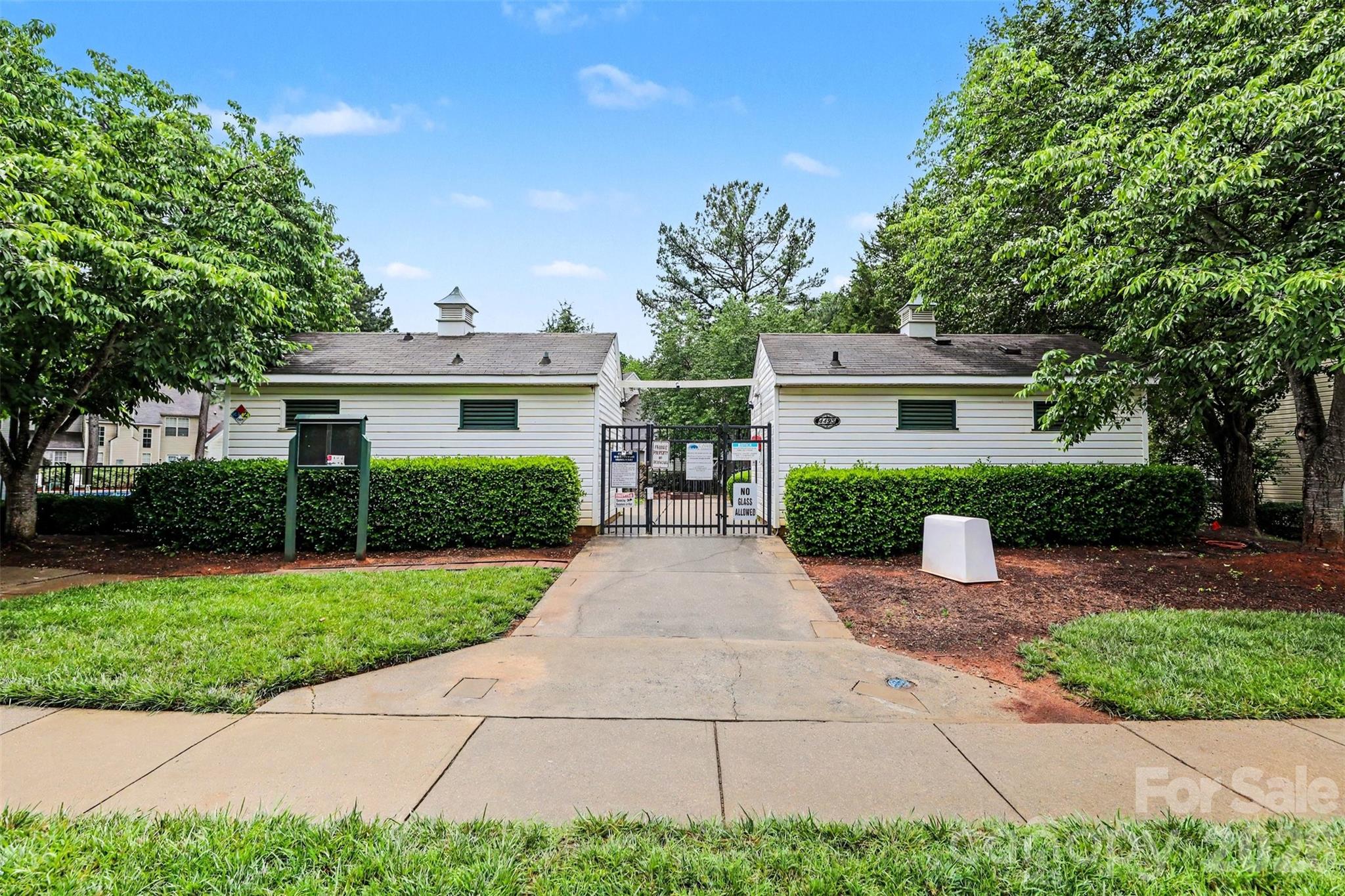 5833 Cougar Lane — Charlotte