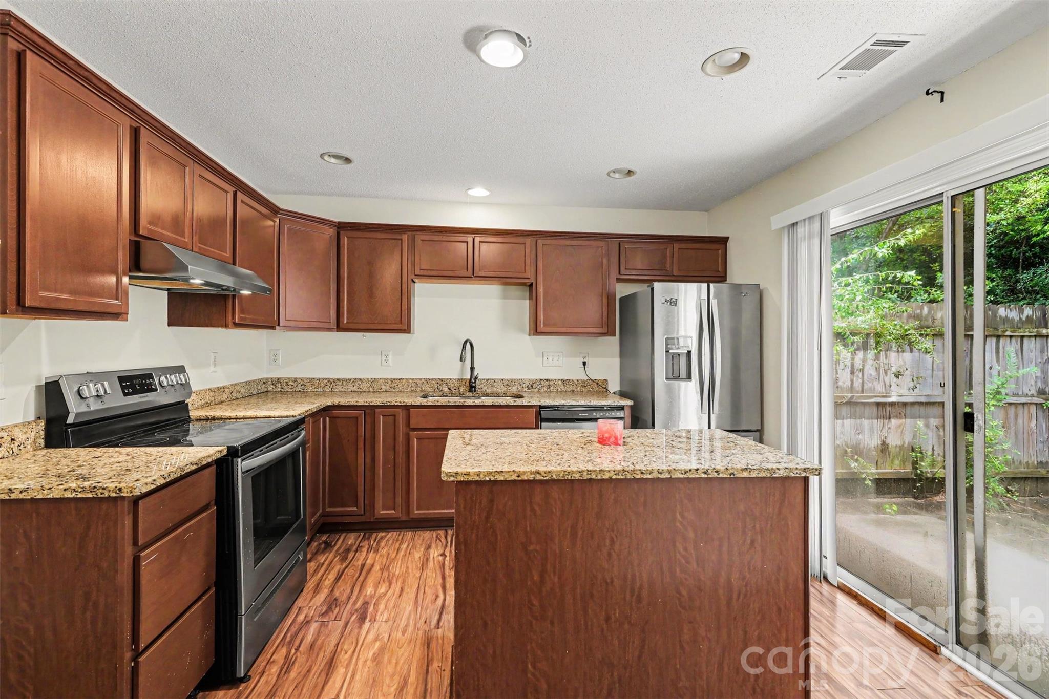 5833 Cougar Lane — Charlotte
