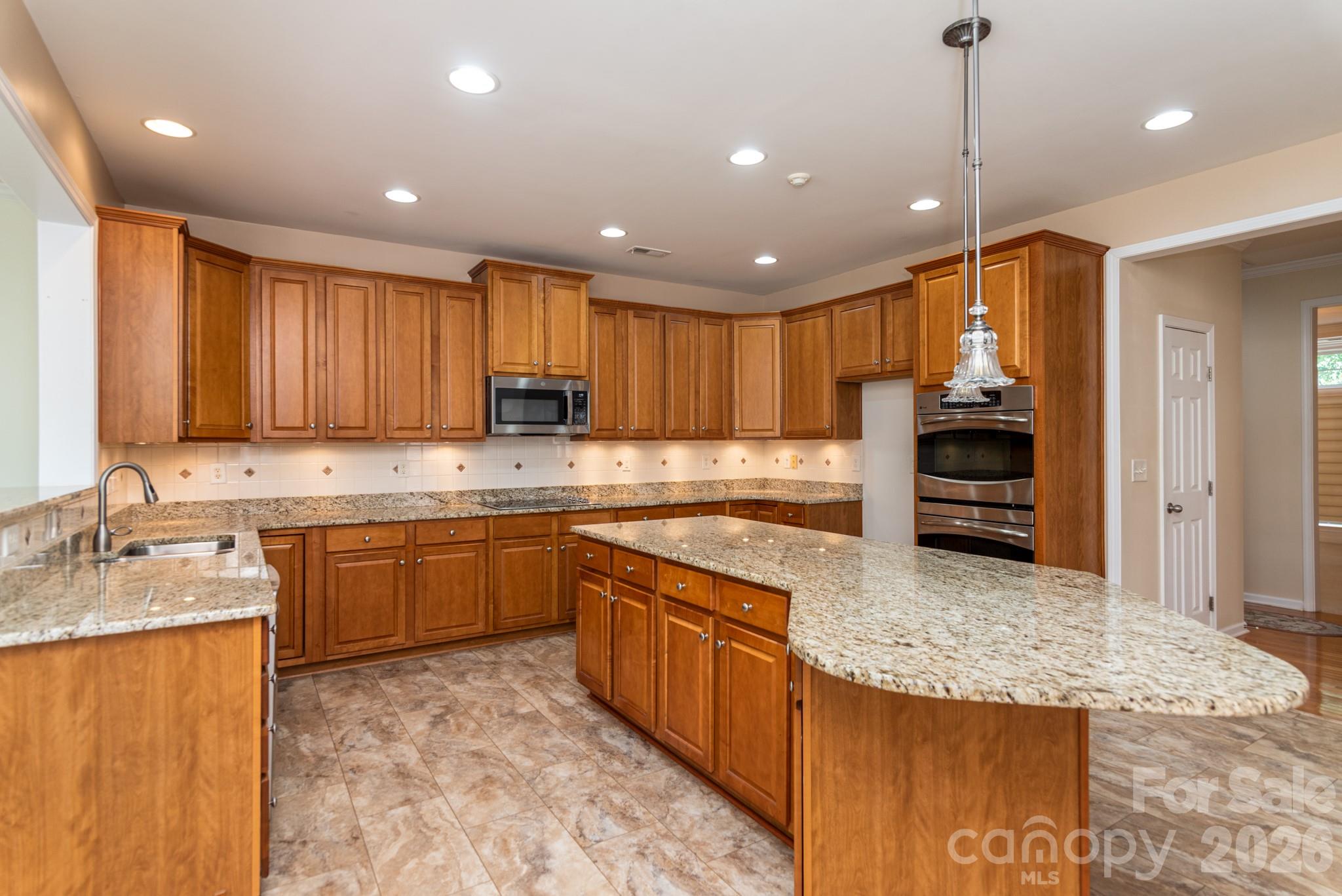 15417 Troubadour Lane — Huntersville