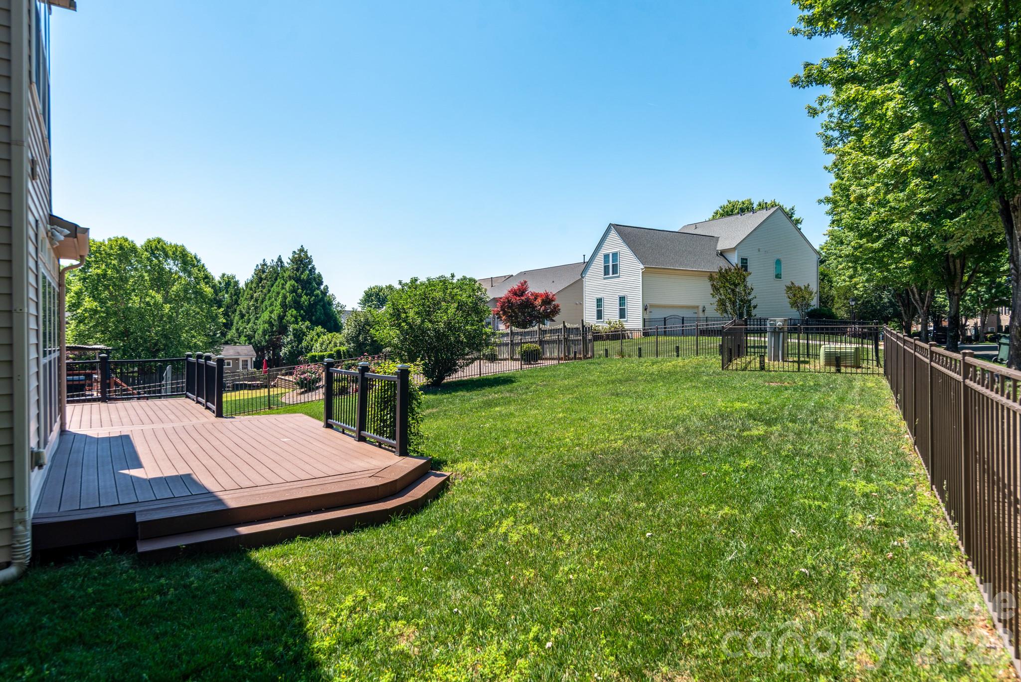 15417 Troubadour Lane — Huntersville