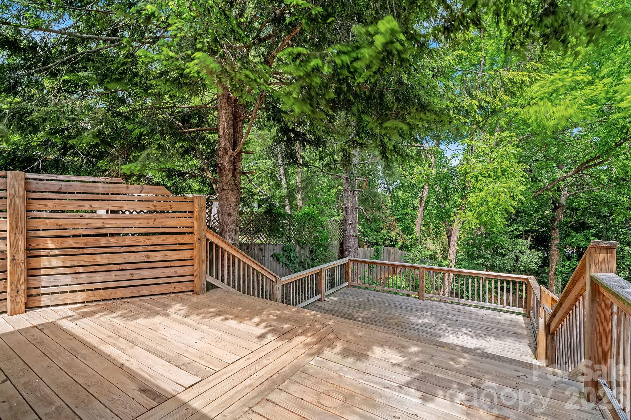39 Grandview Road — Asheville