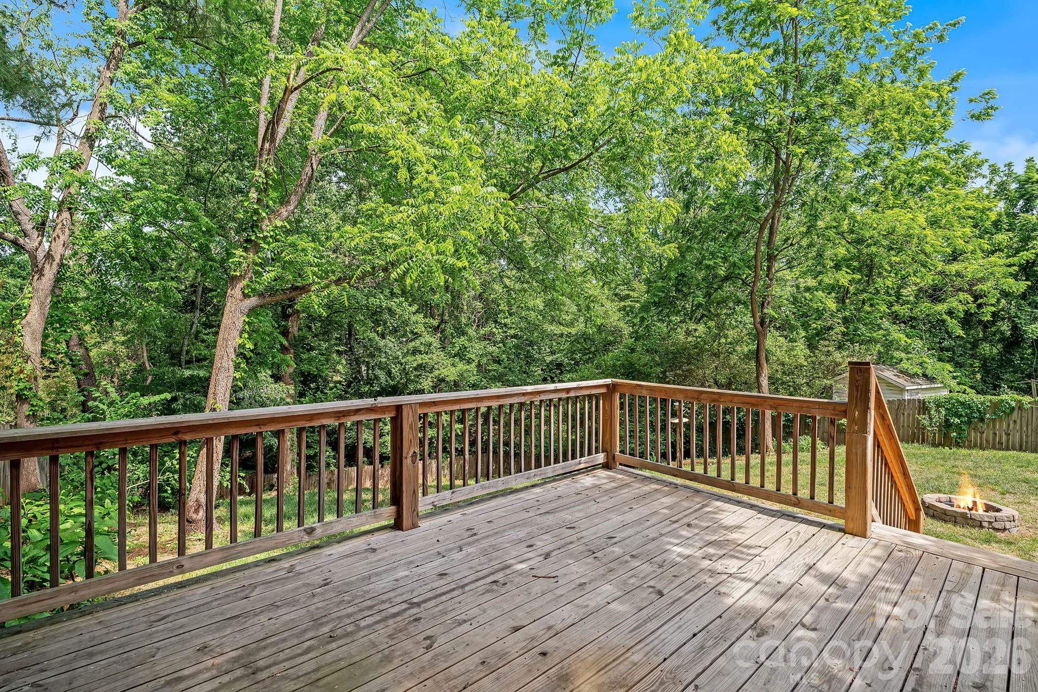 39 Grandview Road — Asheville