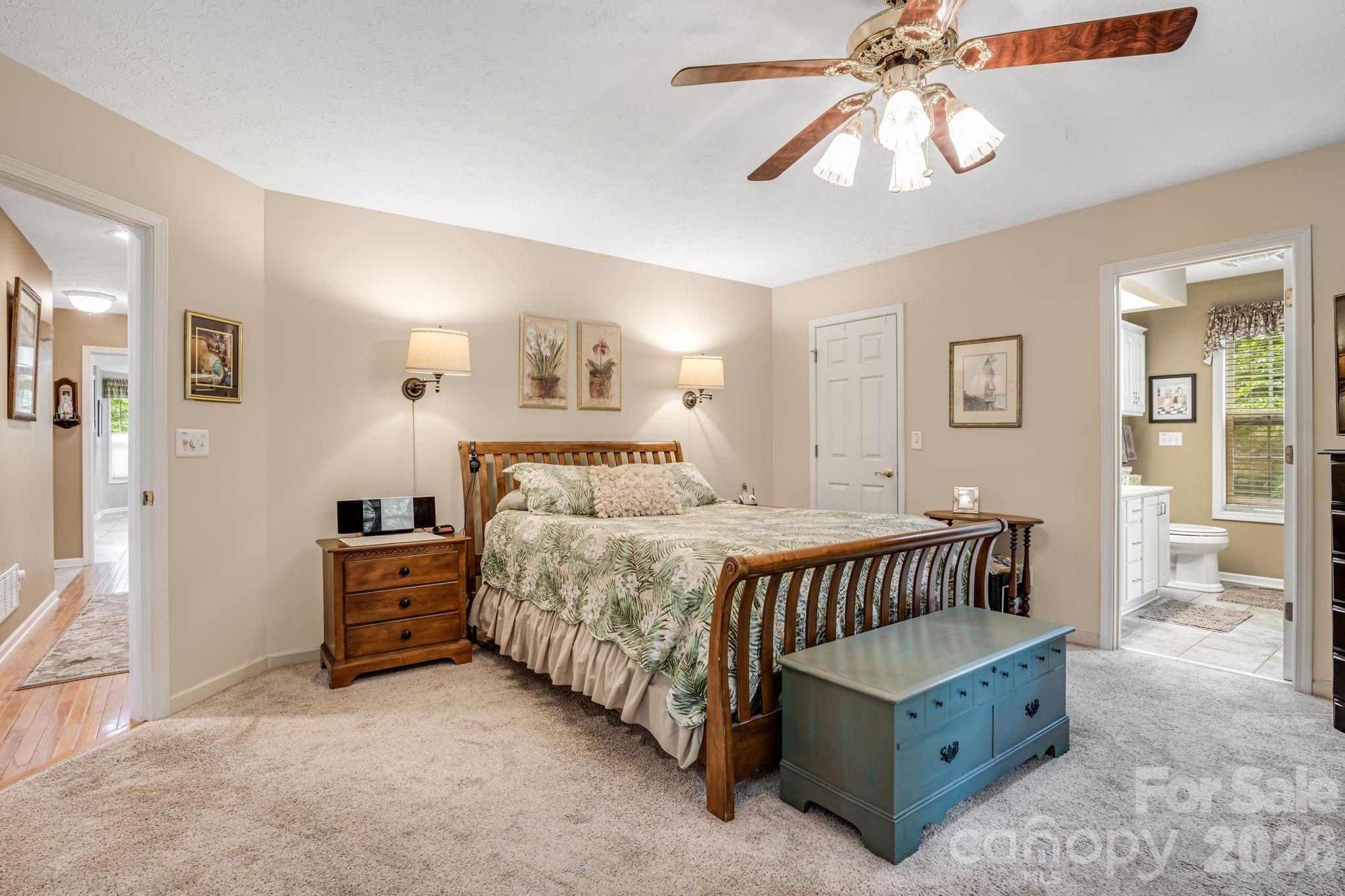 9 Firestone Court — Etowah